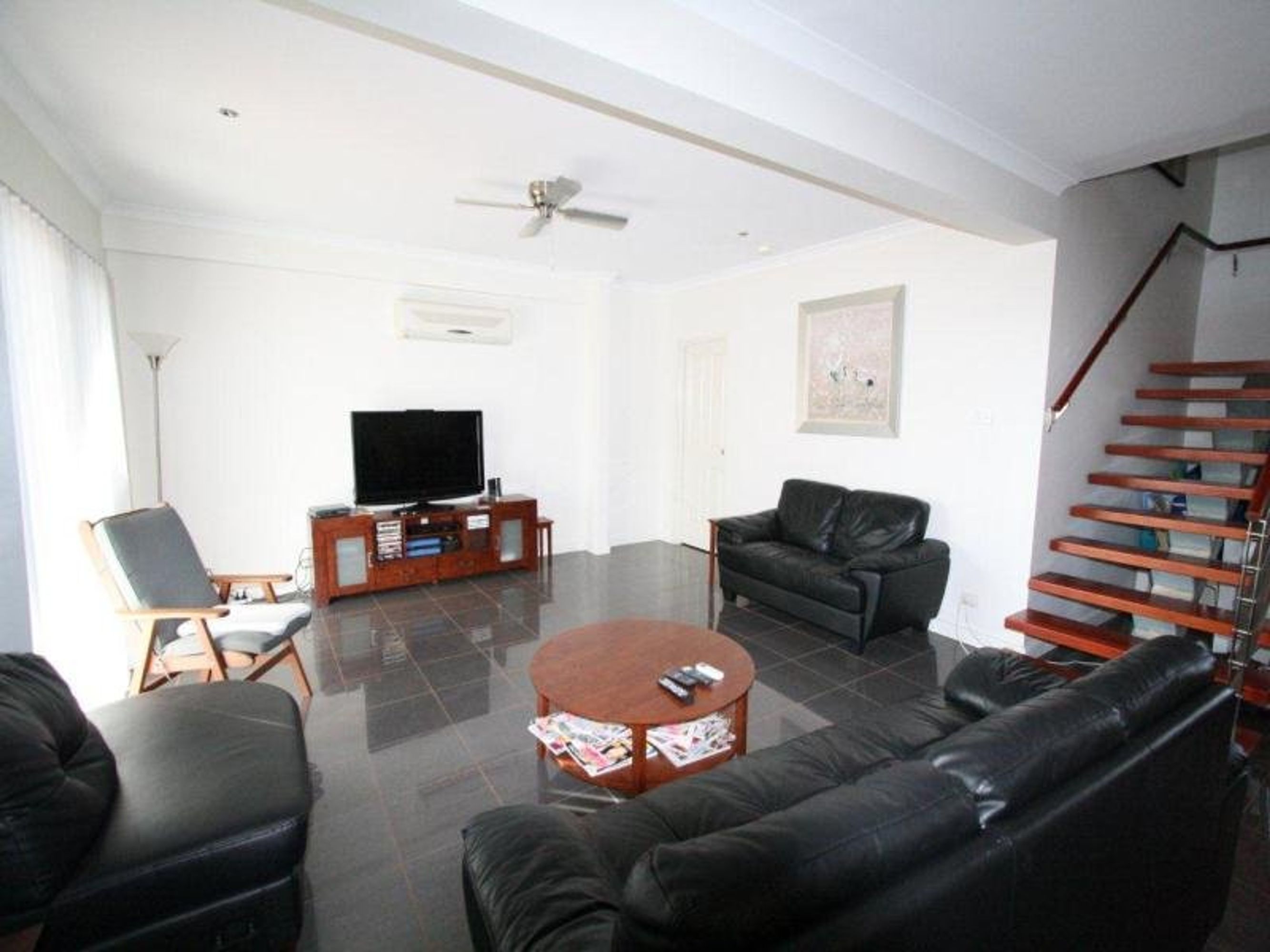 2/5 Rowan Street, Derby, Derby - Thumbnail 4