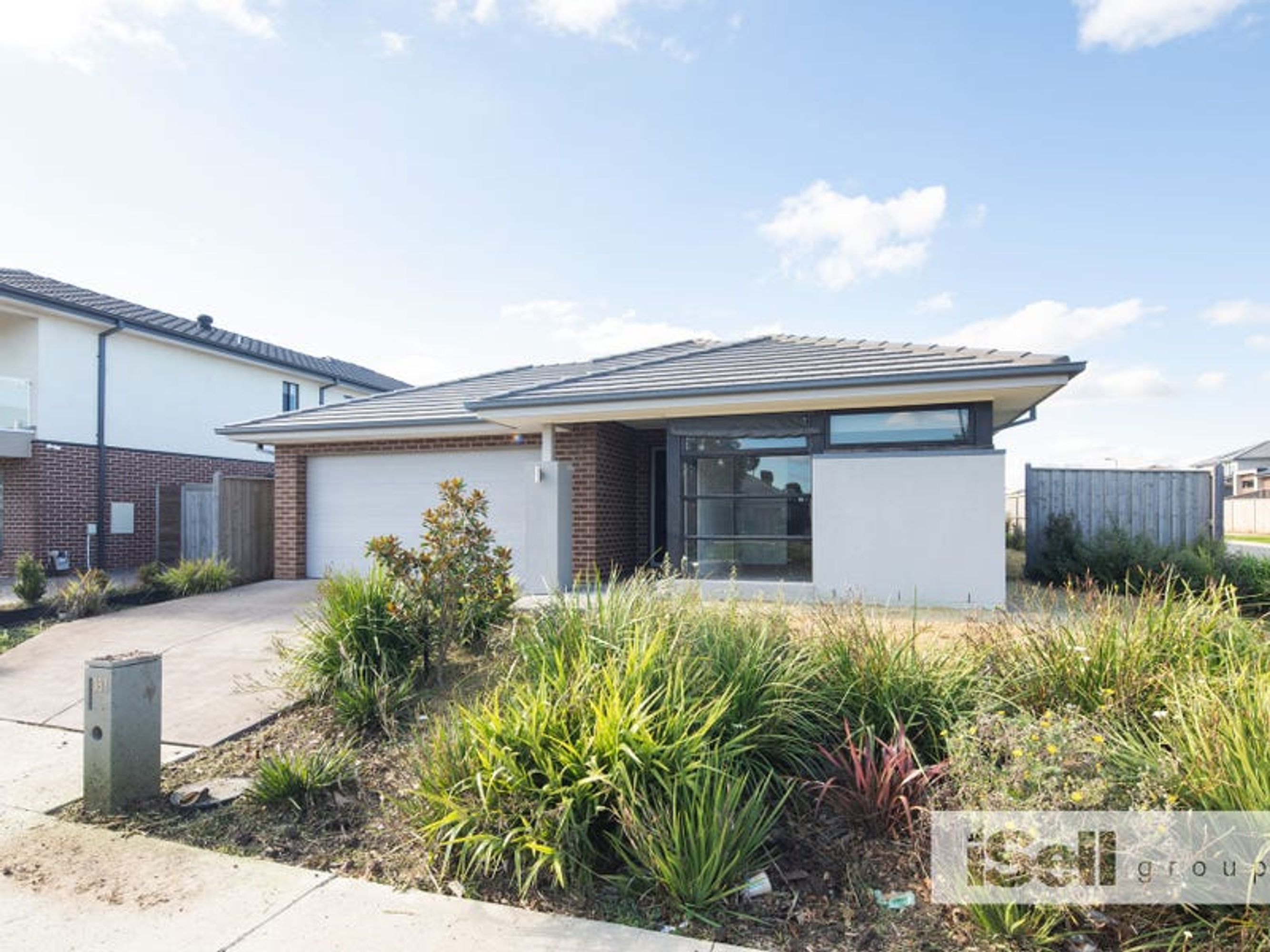181 Mountainview Boulevard, Cranbourne North - Thumbnail 2