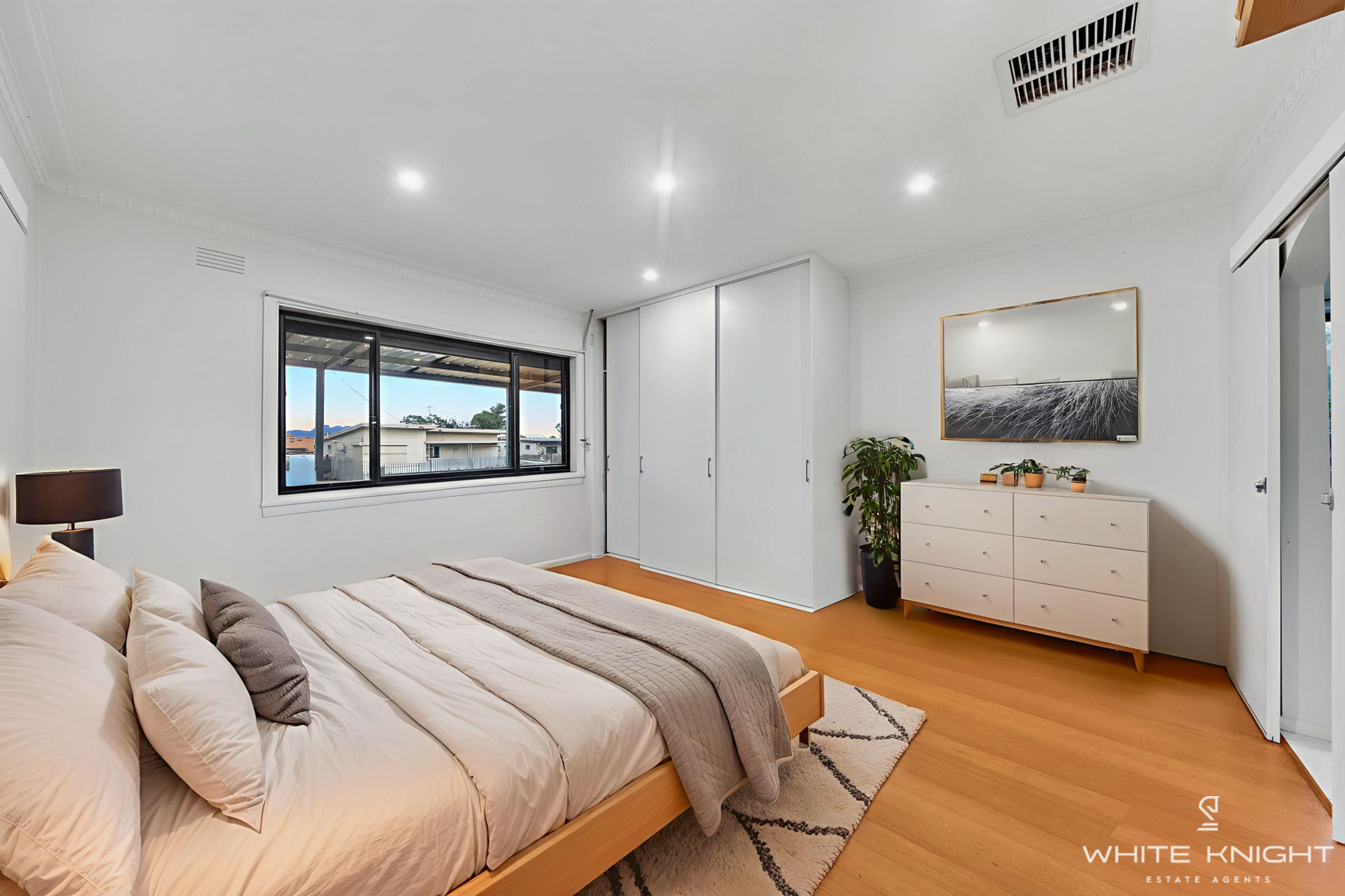 9 Avondale Avenue, St Albans VIC 3021, St Albans - Thumbnail 6