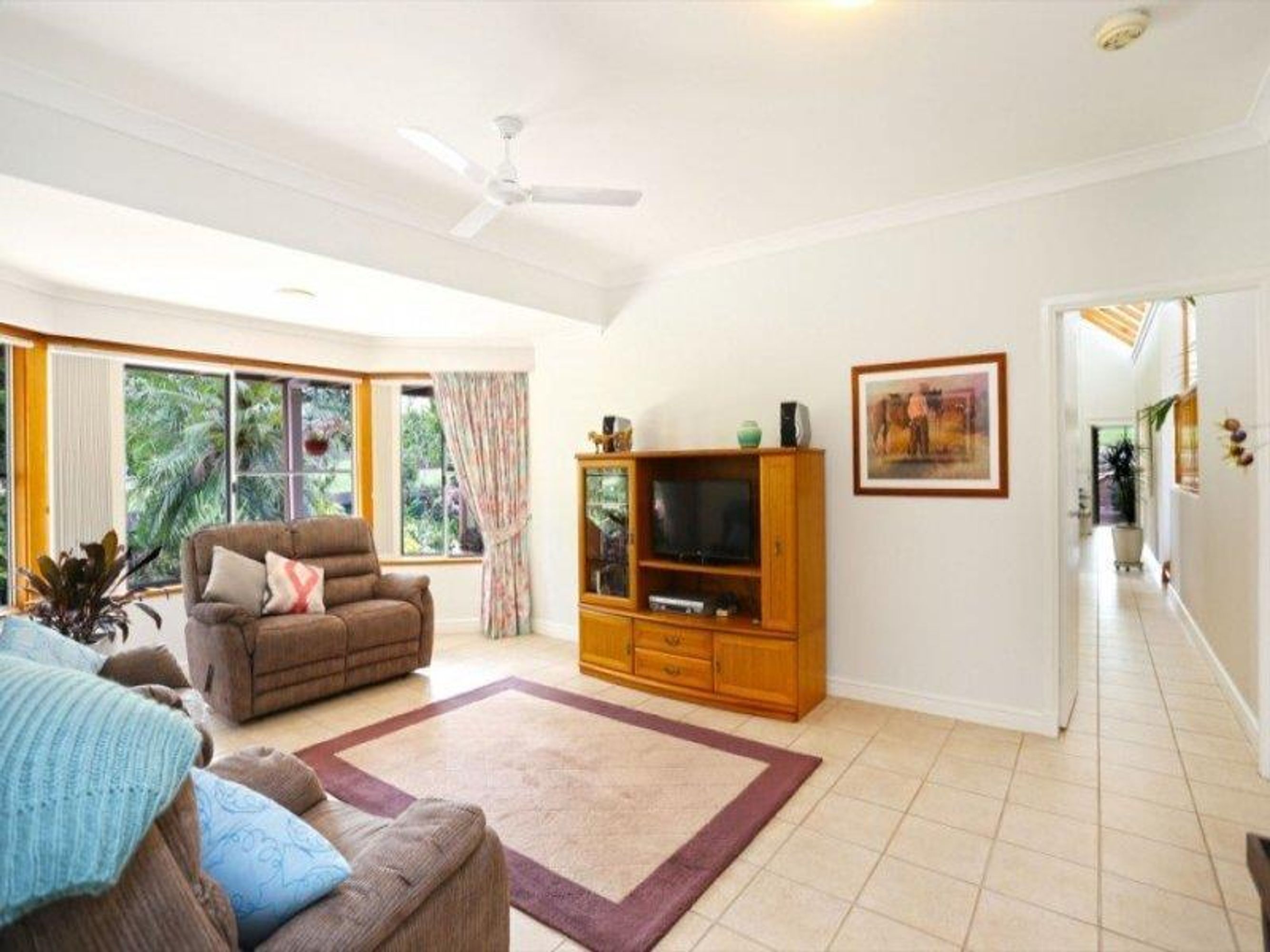 2 Barnier Avenue, Junction Hill - Thumbnail 3