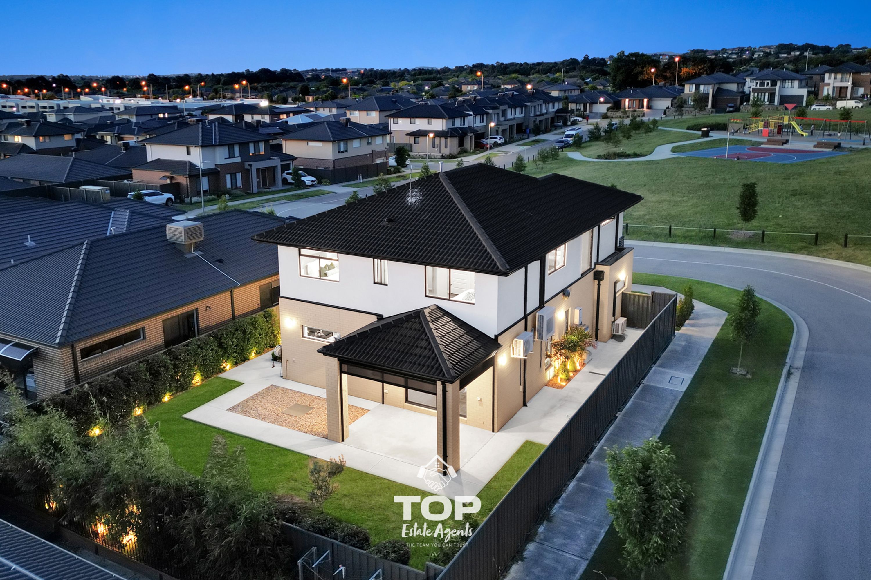 28 Evica Road, Clyde North - Thumbnail 2