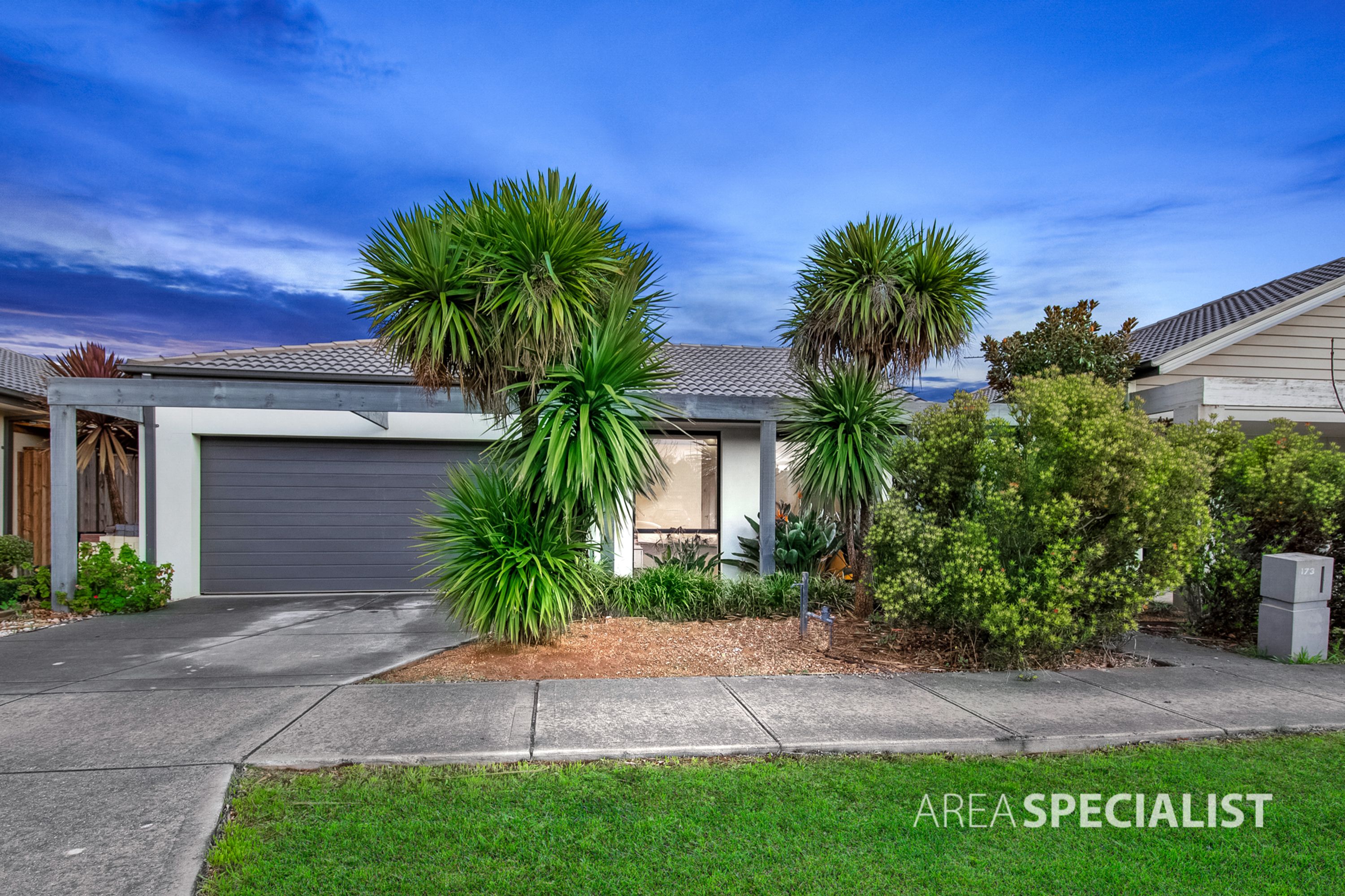 173 Tenterfield Drive, Burnside Heights VIC 3023, Burnside Heights - Thumbnail 2