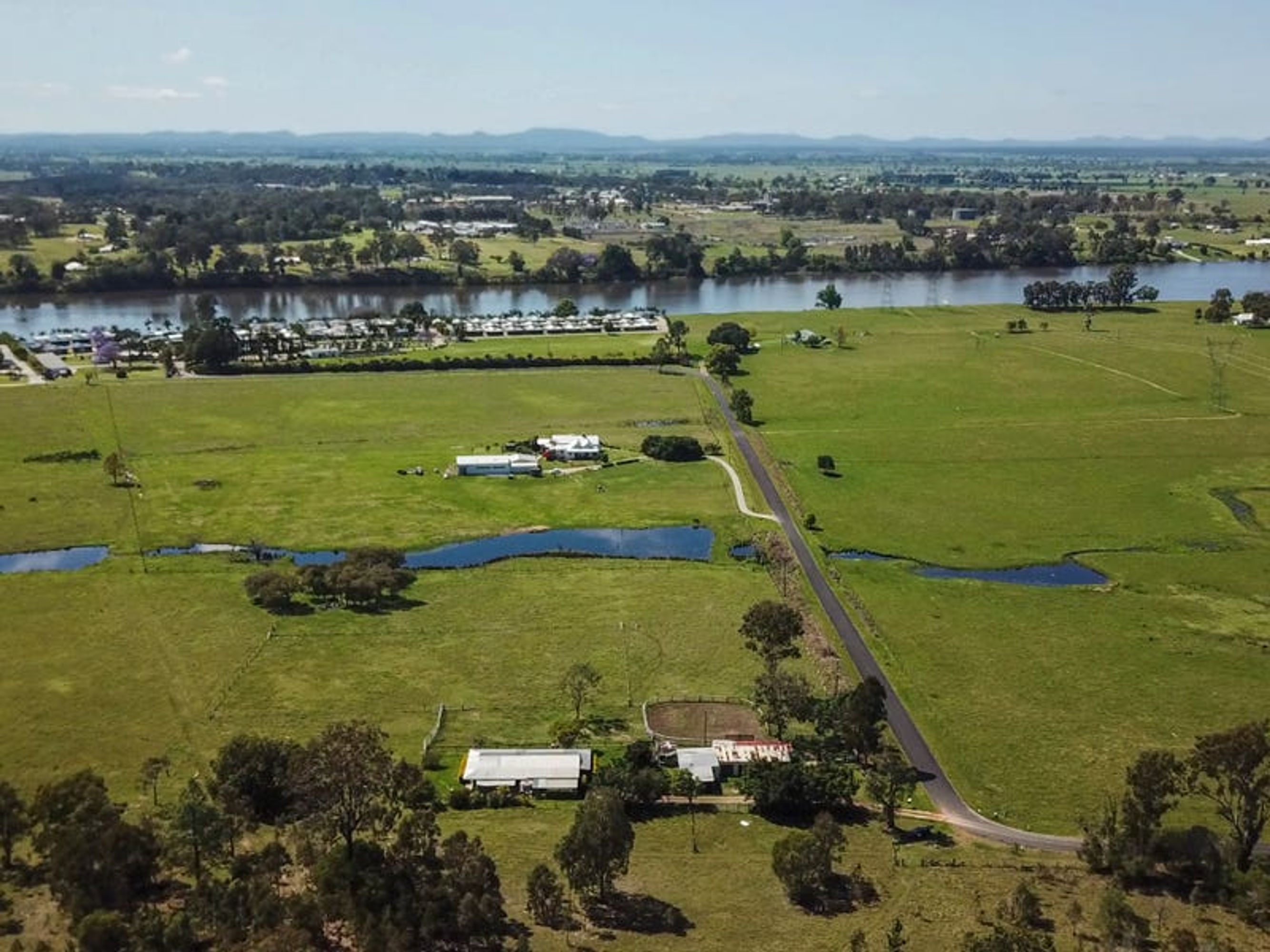 468 Ski Lodge Road, Seelands - Thumbnail 6