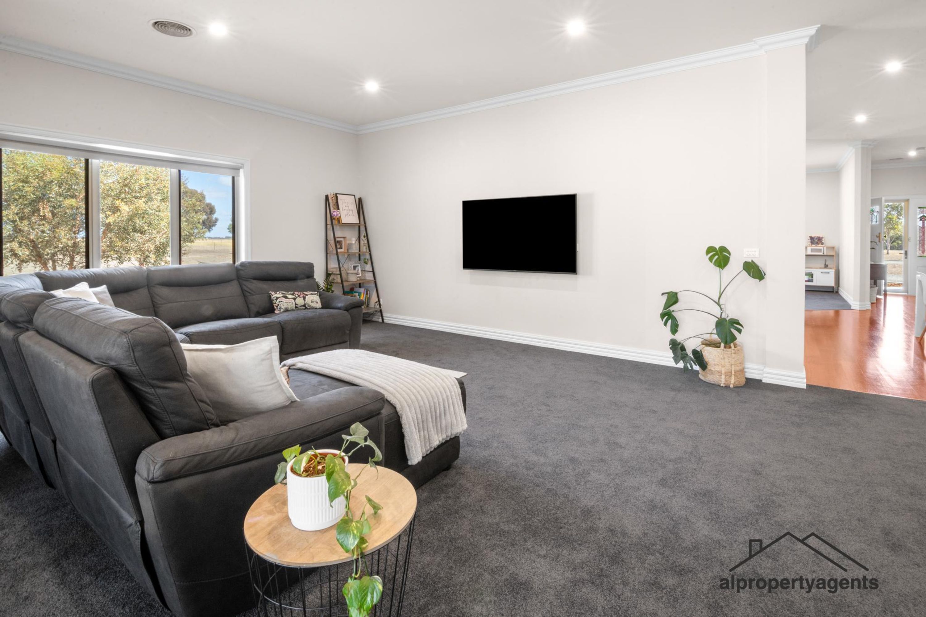 4 Creasey Court, Vectis VIC 3401, Vectis - Thumbnail 8