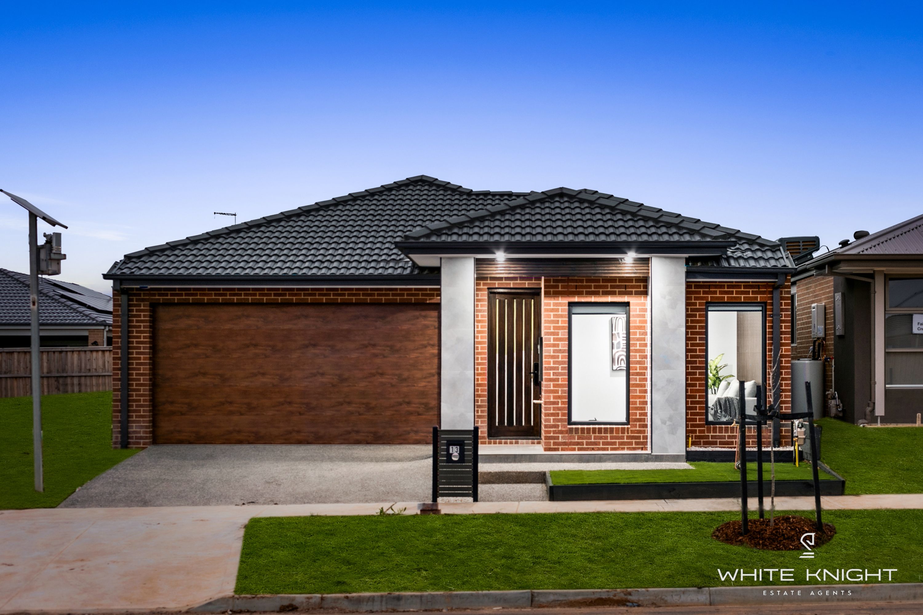 13 Fairmont Crescent, Fraser Rise VIC 3336, Fraser Rise - Thumbnail 2