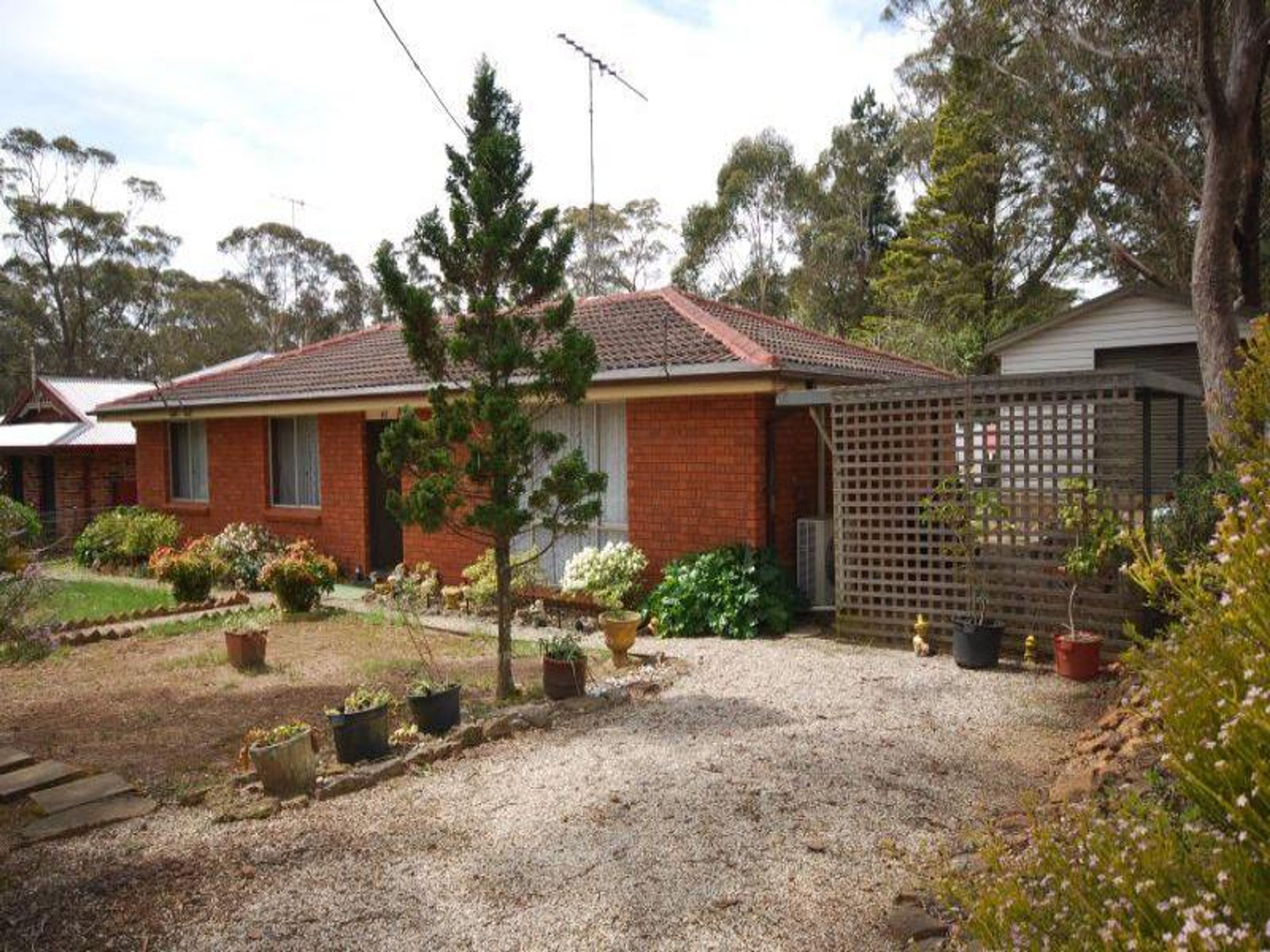 67 Third Ave, Katoomba - Image 1