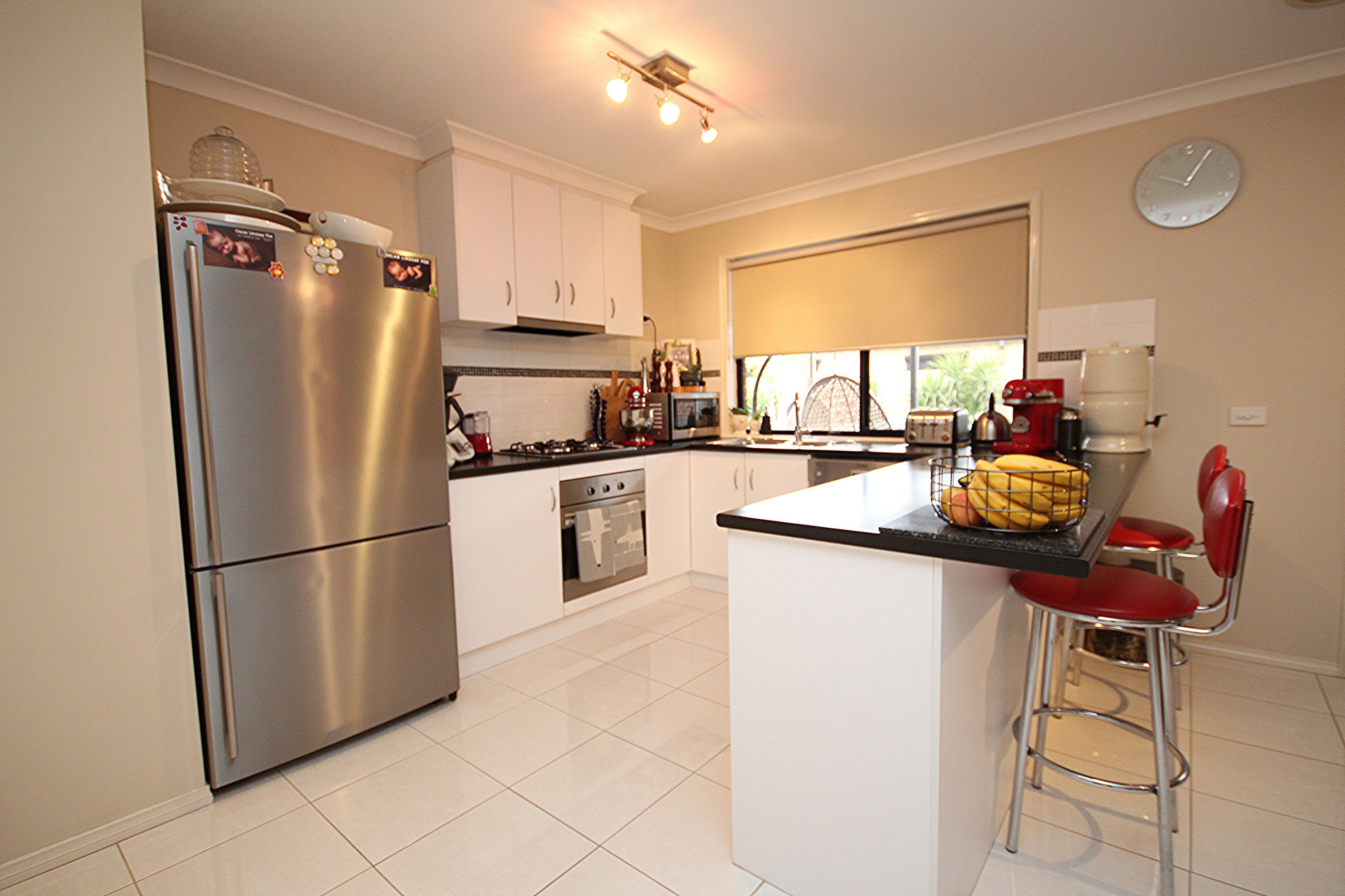 2 Perry Drive, Horsham VIC 3400, Horsham - Thumbnail 3