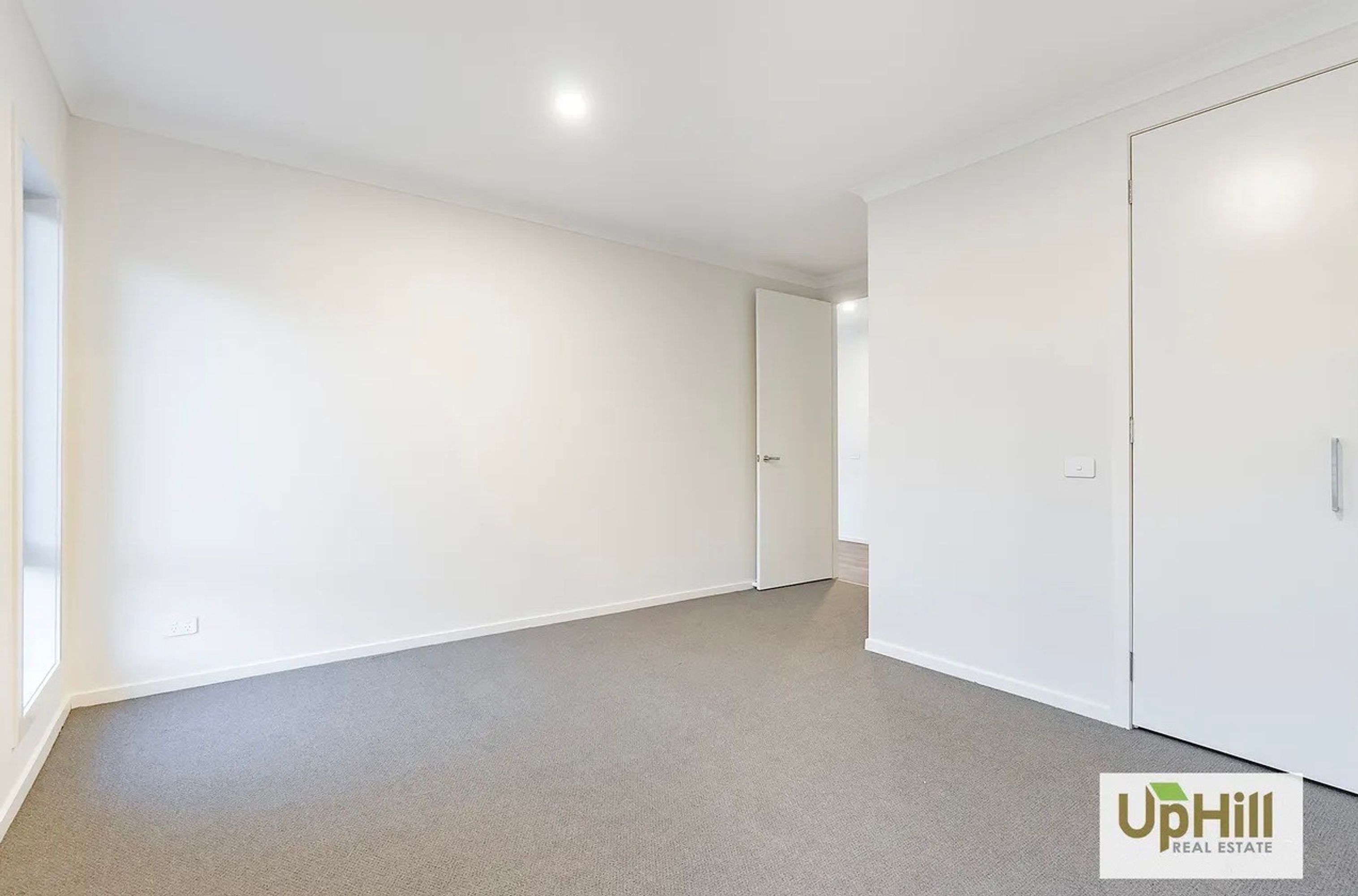 32 Todra Crescent, Clyde - Thumbnail 2