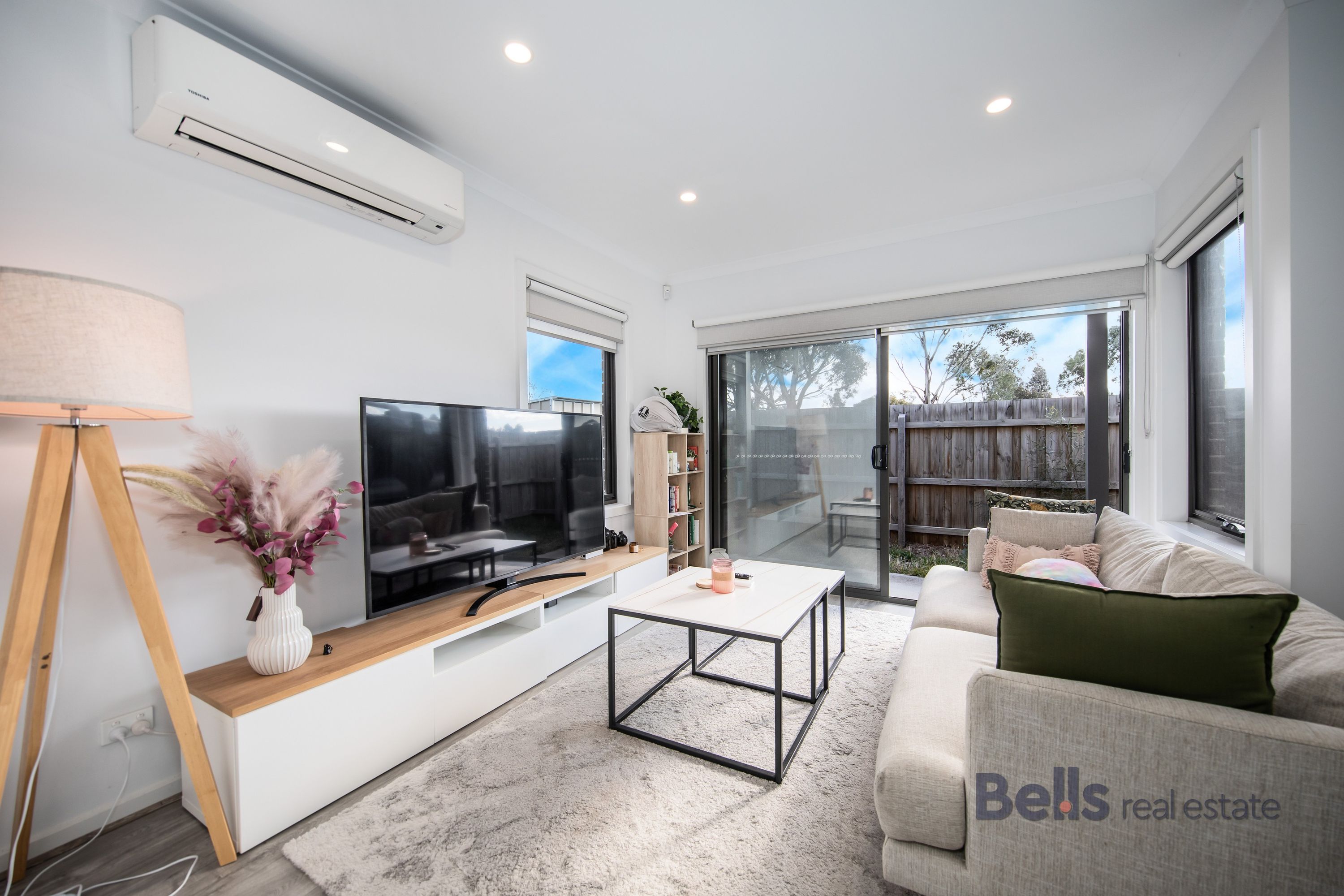 3/3 Revell Crescent, St Albans - Thumbnail 3