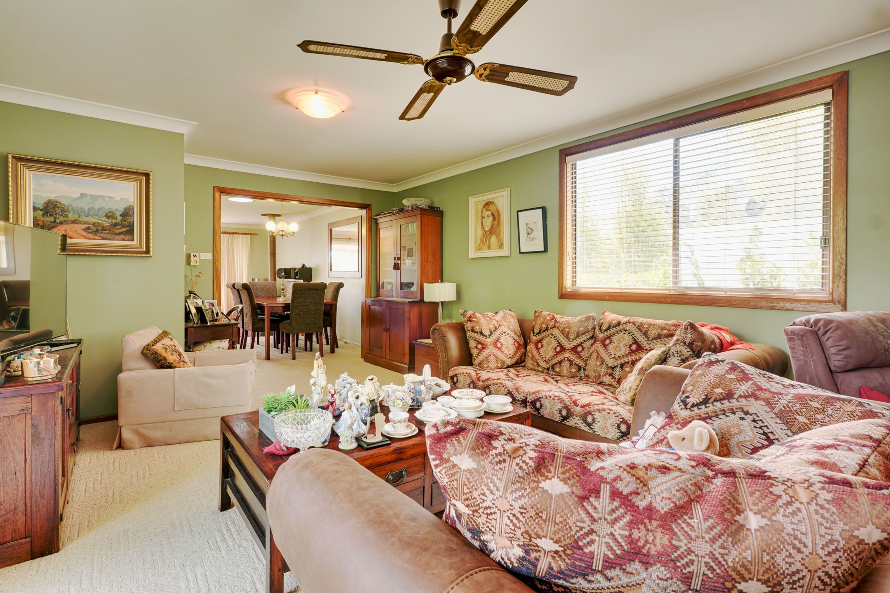 56 Shortland Street, Wentworth Falls - Thumbnail 3