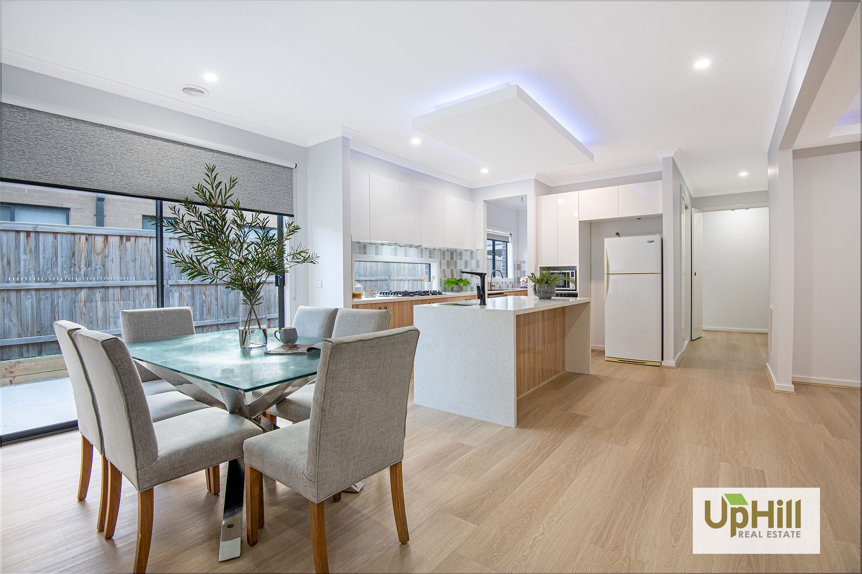 28 Blackhazel Crescent, Clyde North - Thumbnail 3