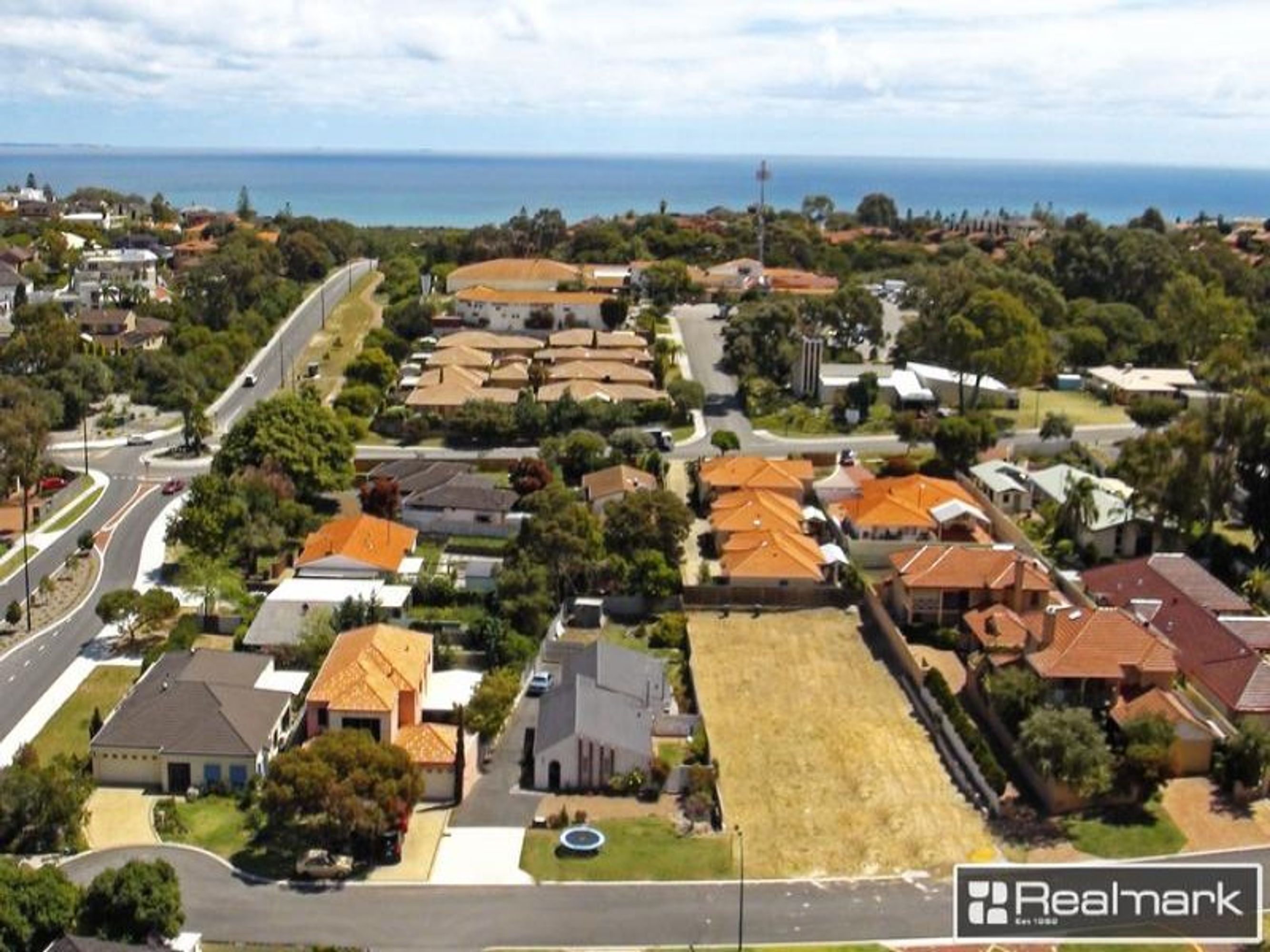 141A Colin Road, Wembley Downs - Thumbnail 4