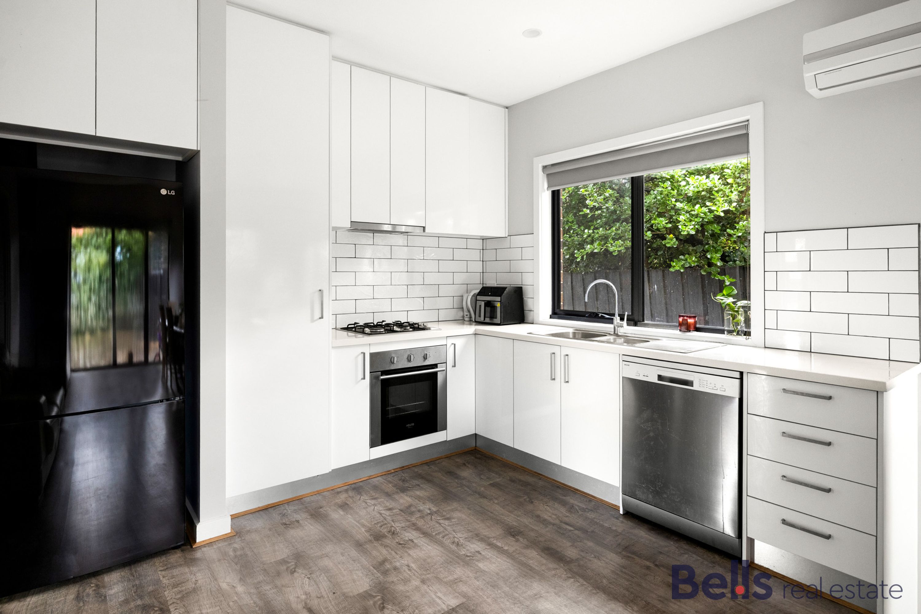 4/7 Boisdale Avenue, Sunshine North - Image 1