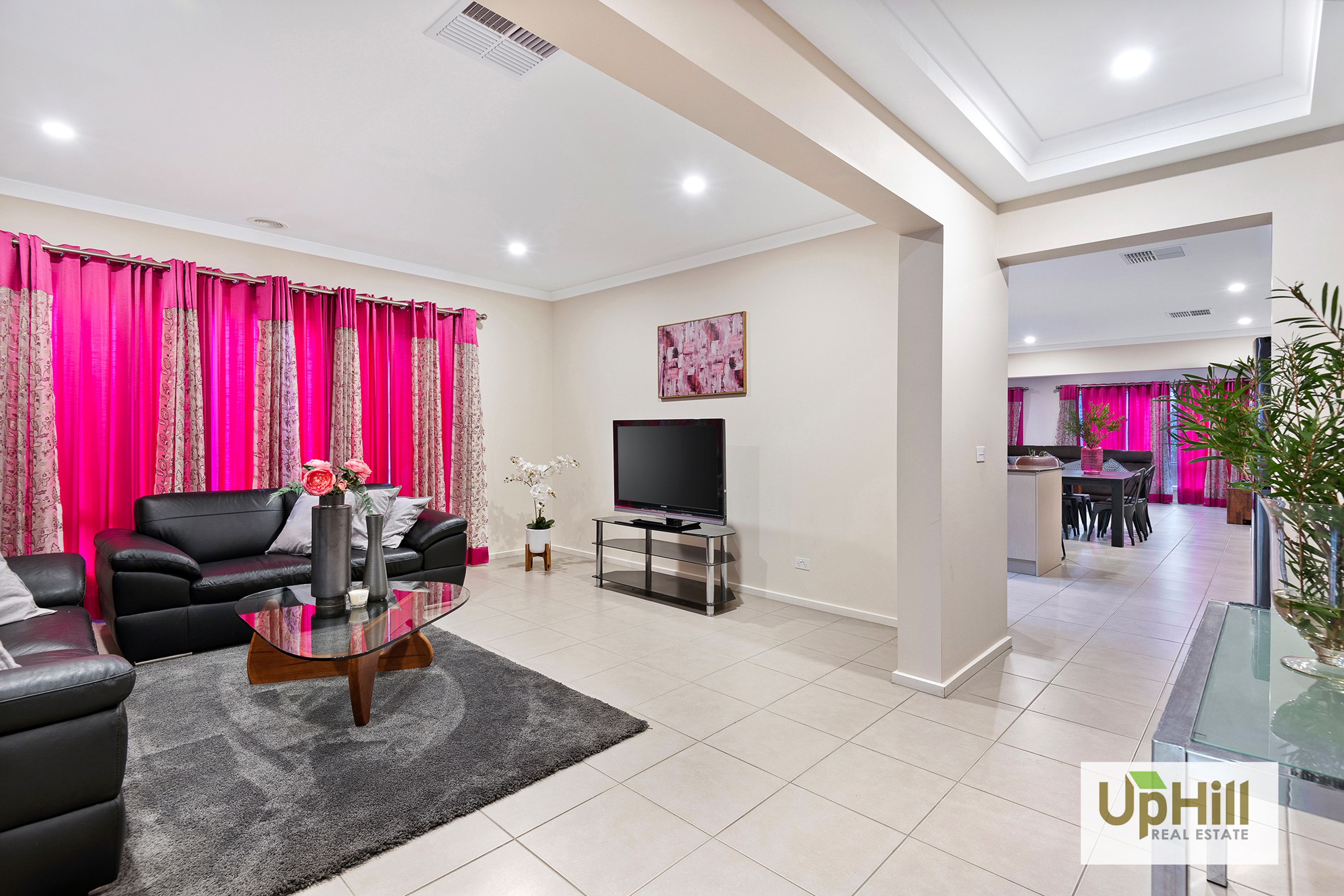 37 Fiorelli Boulevard, Cranbourne East - Thumbnail 3