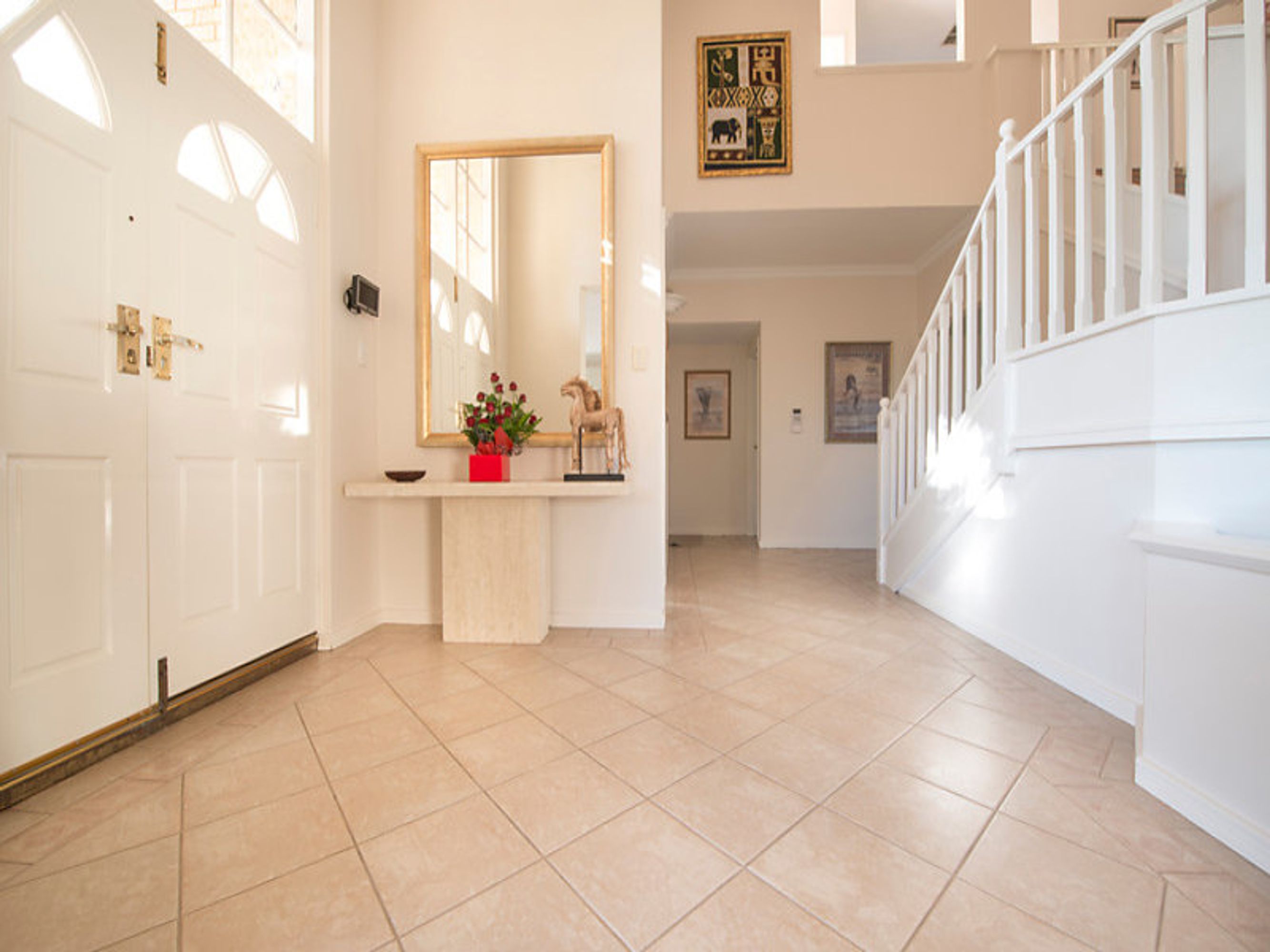 12 Highfield Rise, Hillarys - Thumbnail 3