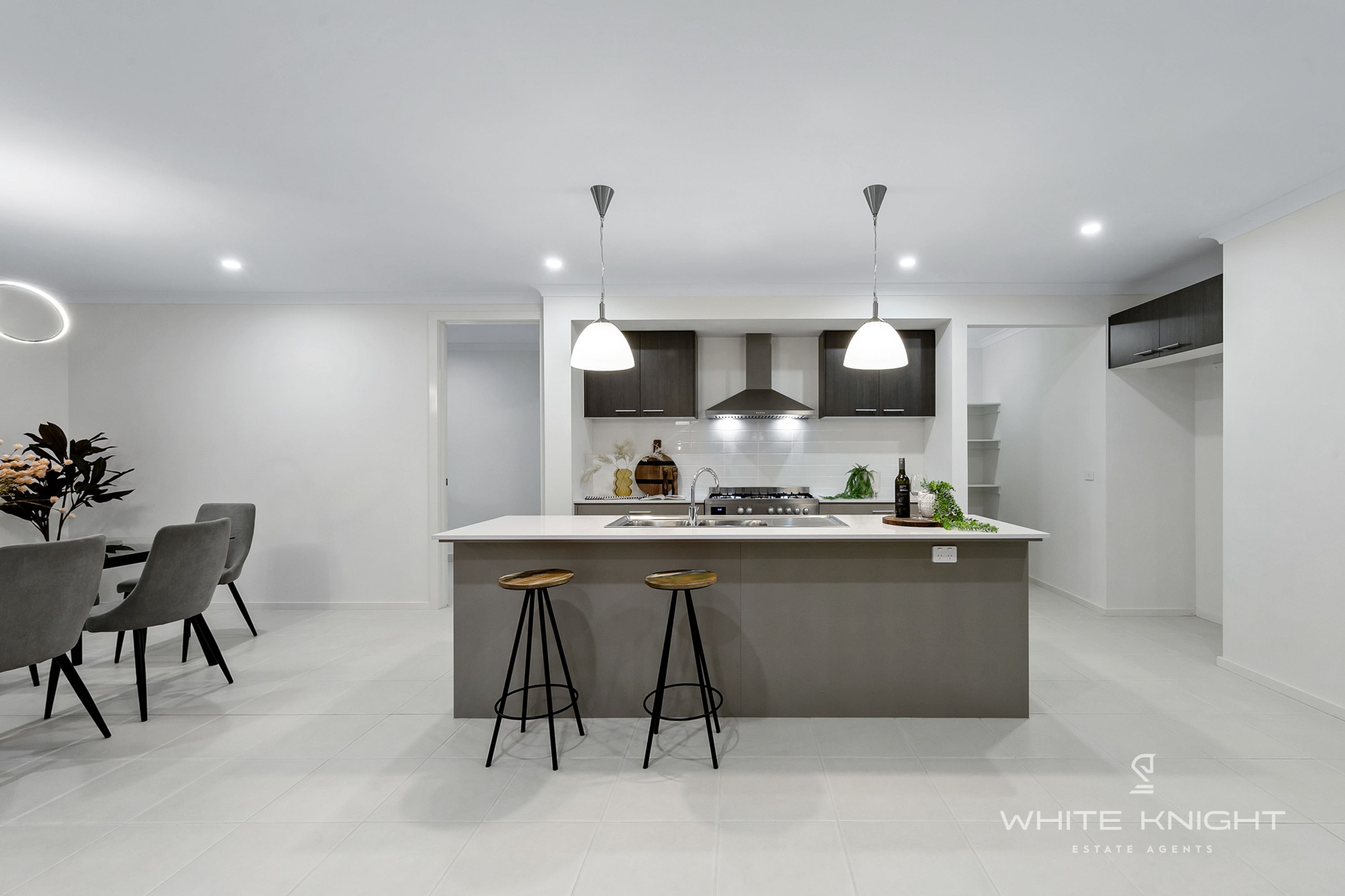 111 Waterfern Street, Fraser Rise VIC 3336, Fraser Rise - Thumbnail 8
