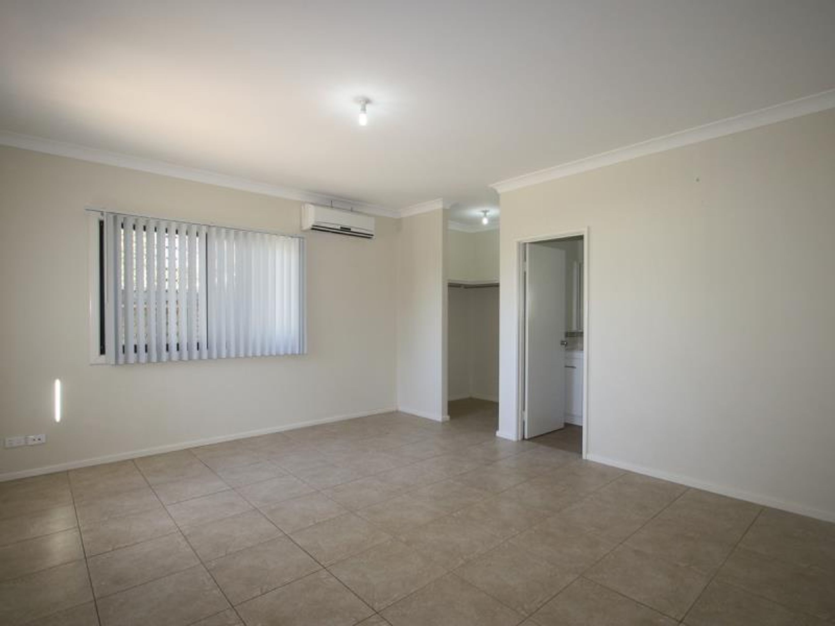 40 a Greene Place, South Hedland, South Hedland - Thumbnail 2