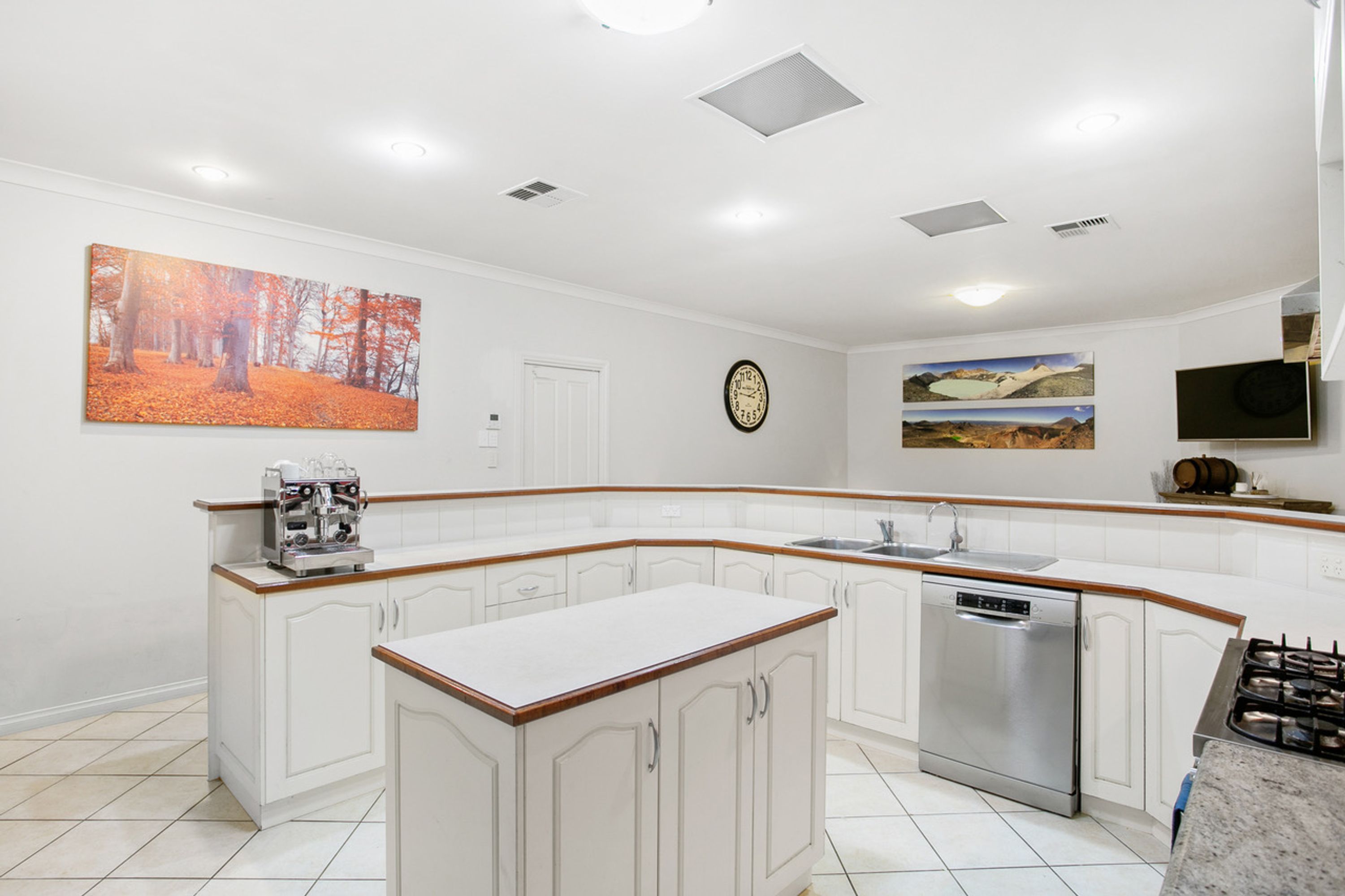 36 Claret Ash Drive, Mount Barker SA 5251, Mount Barker - Thumbnail 4