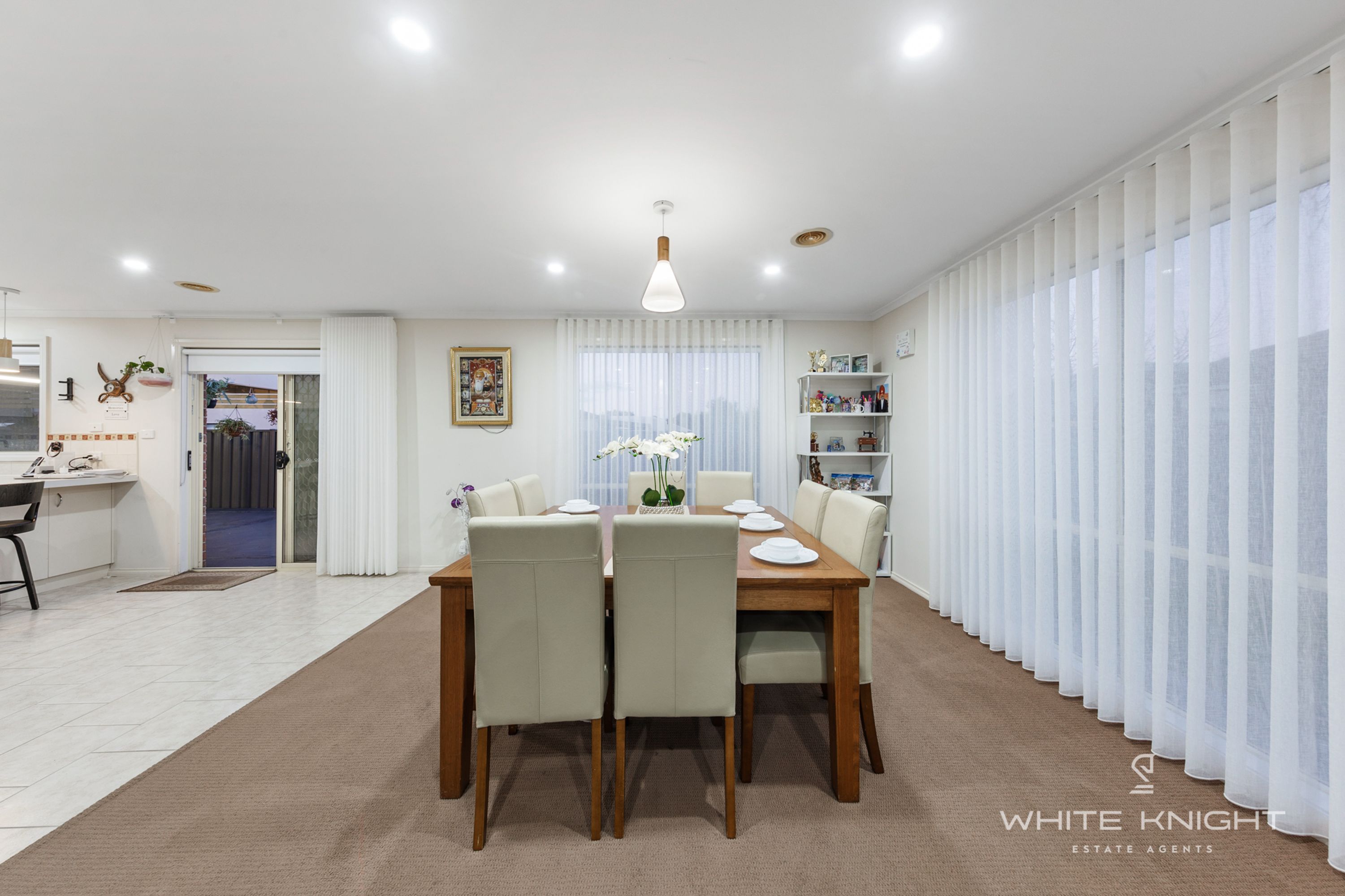 6 French Crescent, Caroline Springs VIC 3023, Caroline Springs - Thumbnail 5