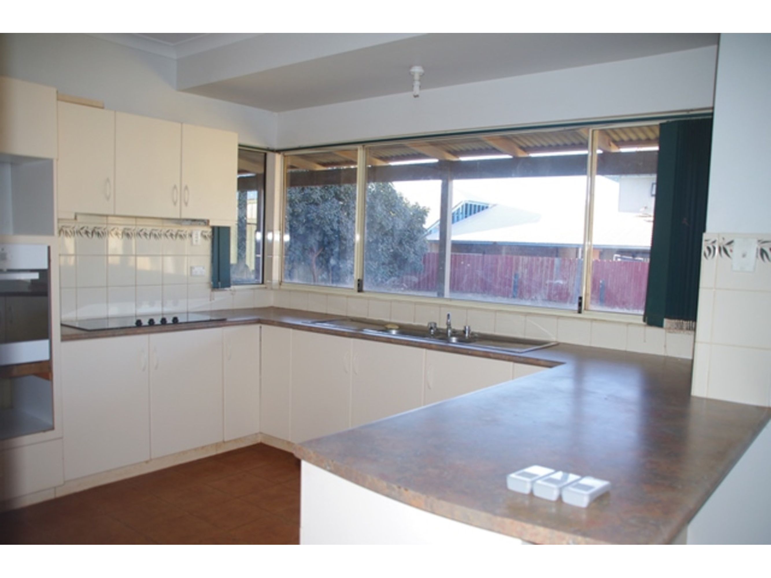13 Bondini Drive, Newman, Newman - Thumbnail 4