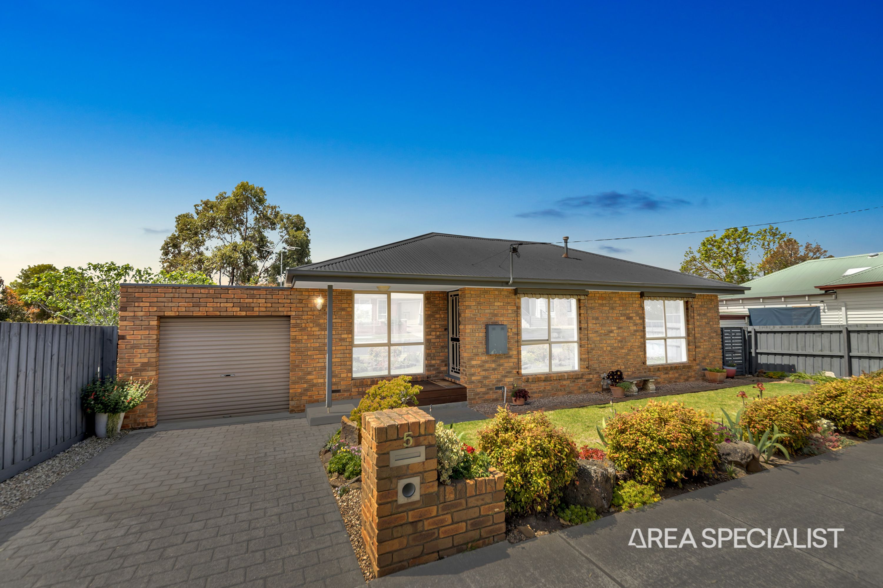 5 Brewongle Avenue, Hamlyn Heights VIC 3215, Hamlyn Heights - Thumbnail 2