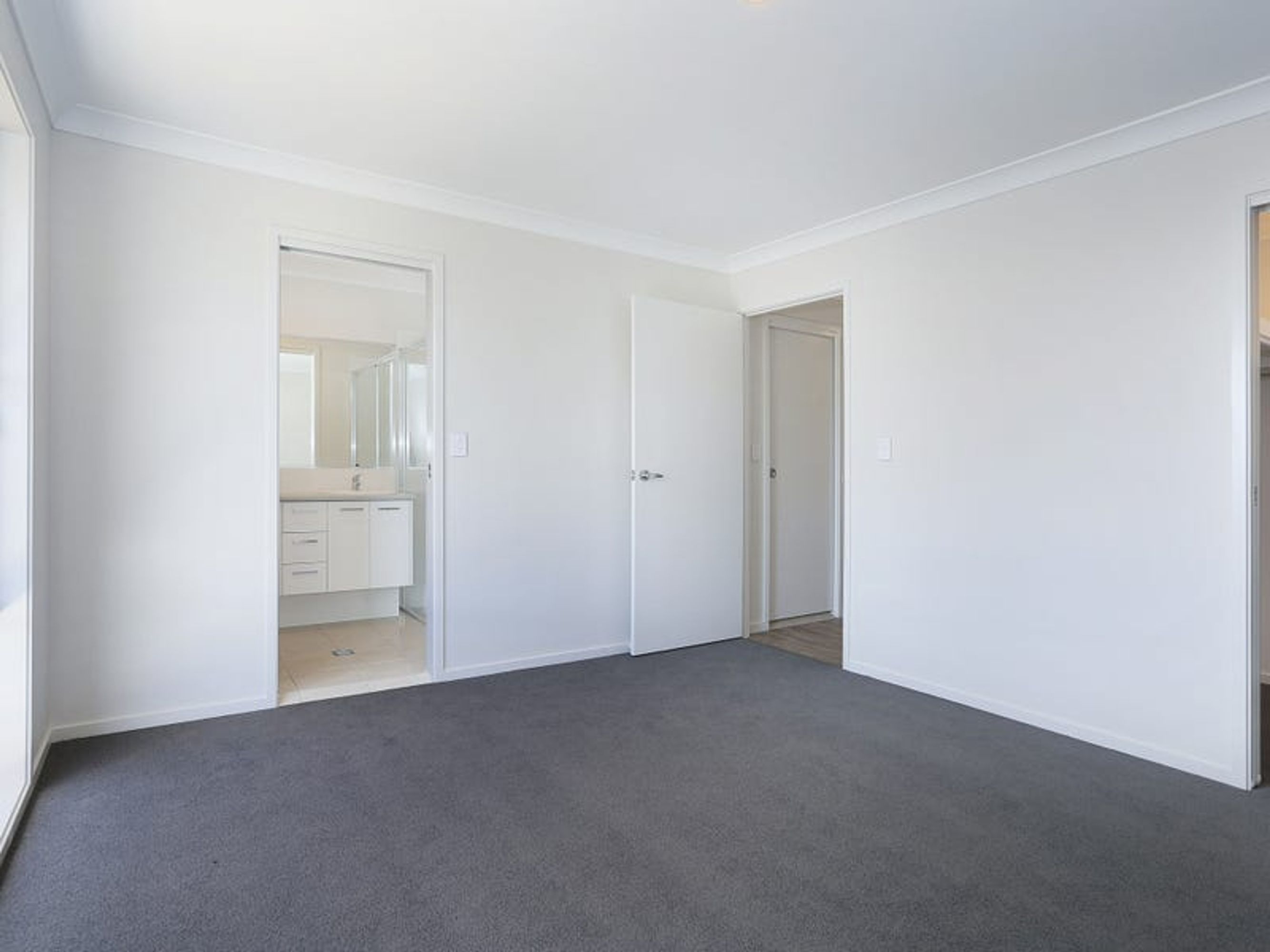 25 Bryce Crescent, Lawrence - Thumbnail 6