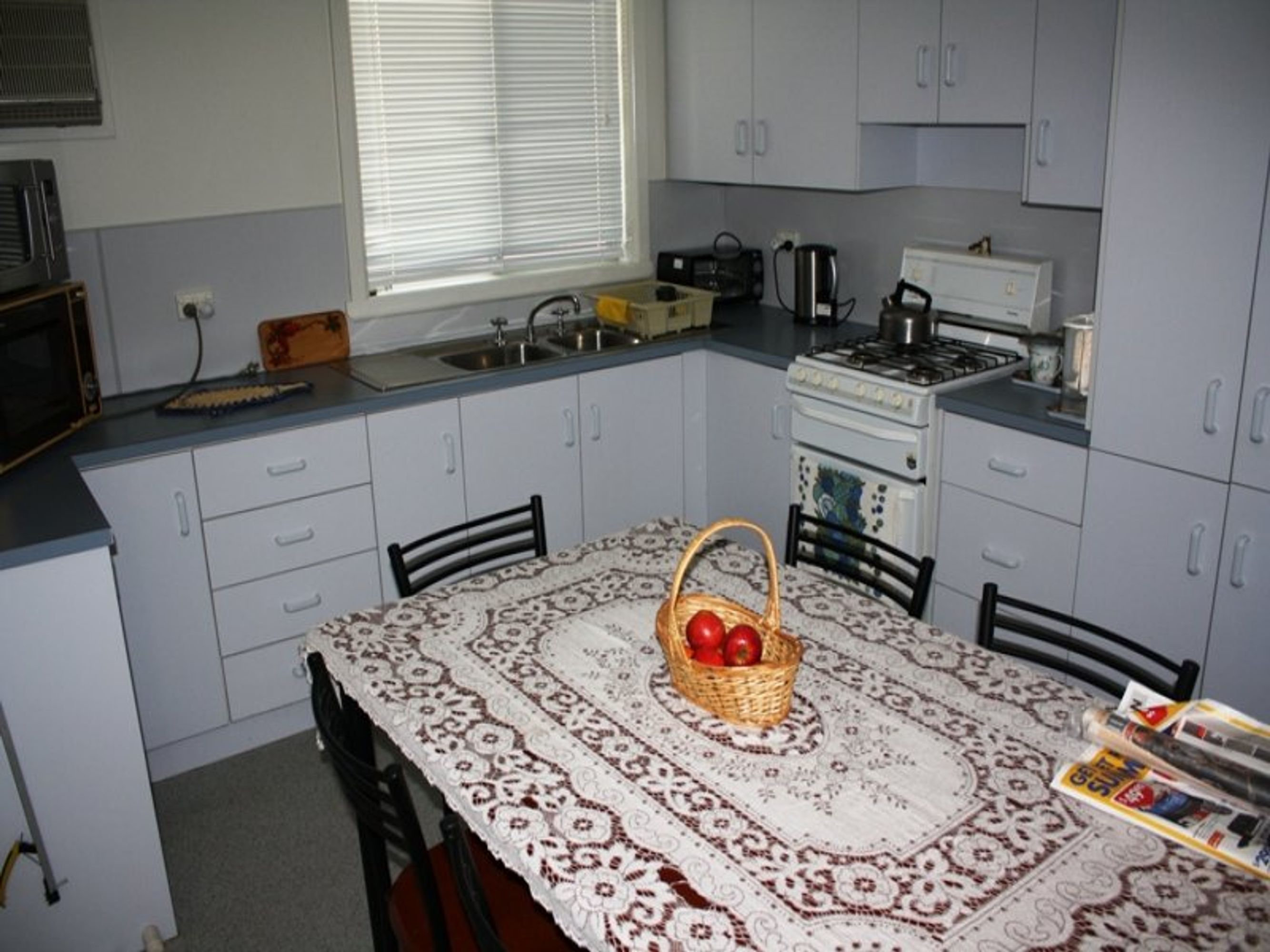 14 Philip Street, Horsham VIC 3400, Horsham - Thumbnail 4