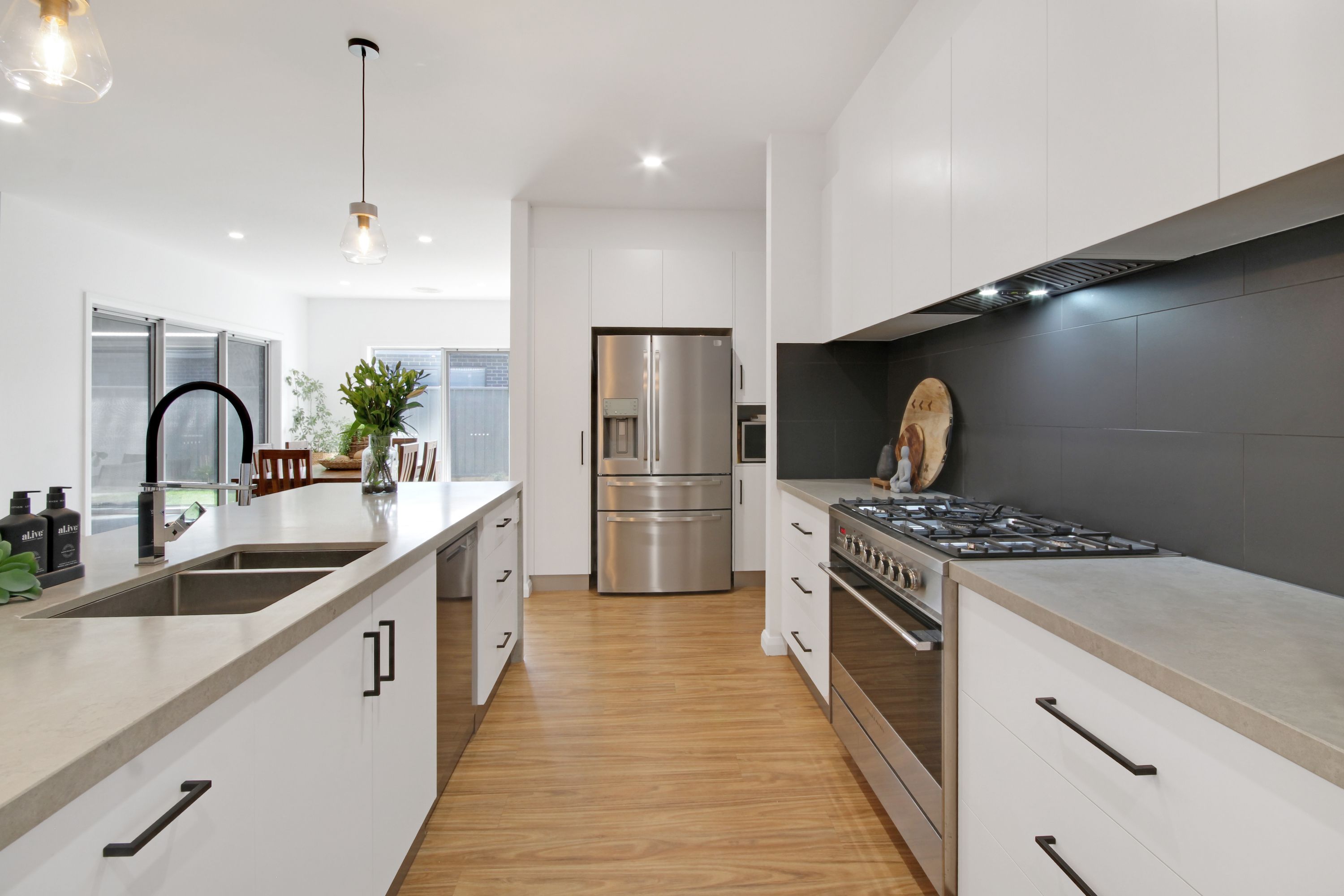39 Stockton Drive, Horsham VIC 3400, Horsham - Thumbnail 2