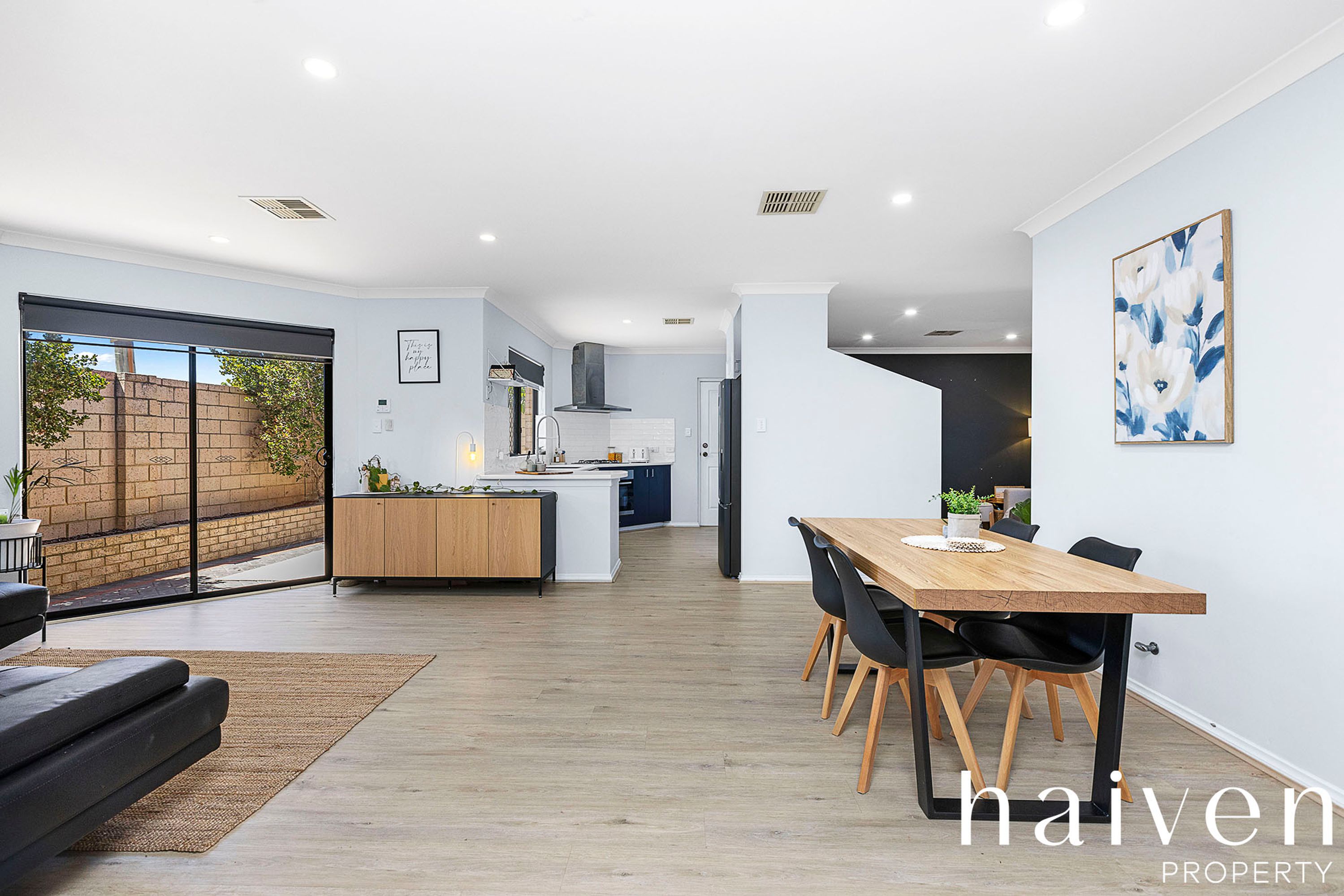 97 ELYARD CRESCENT, Stirling - Thumbnail 2