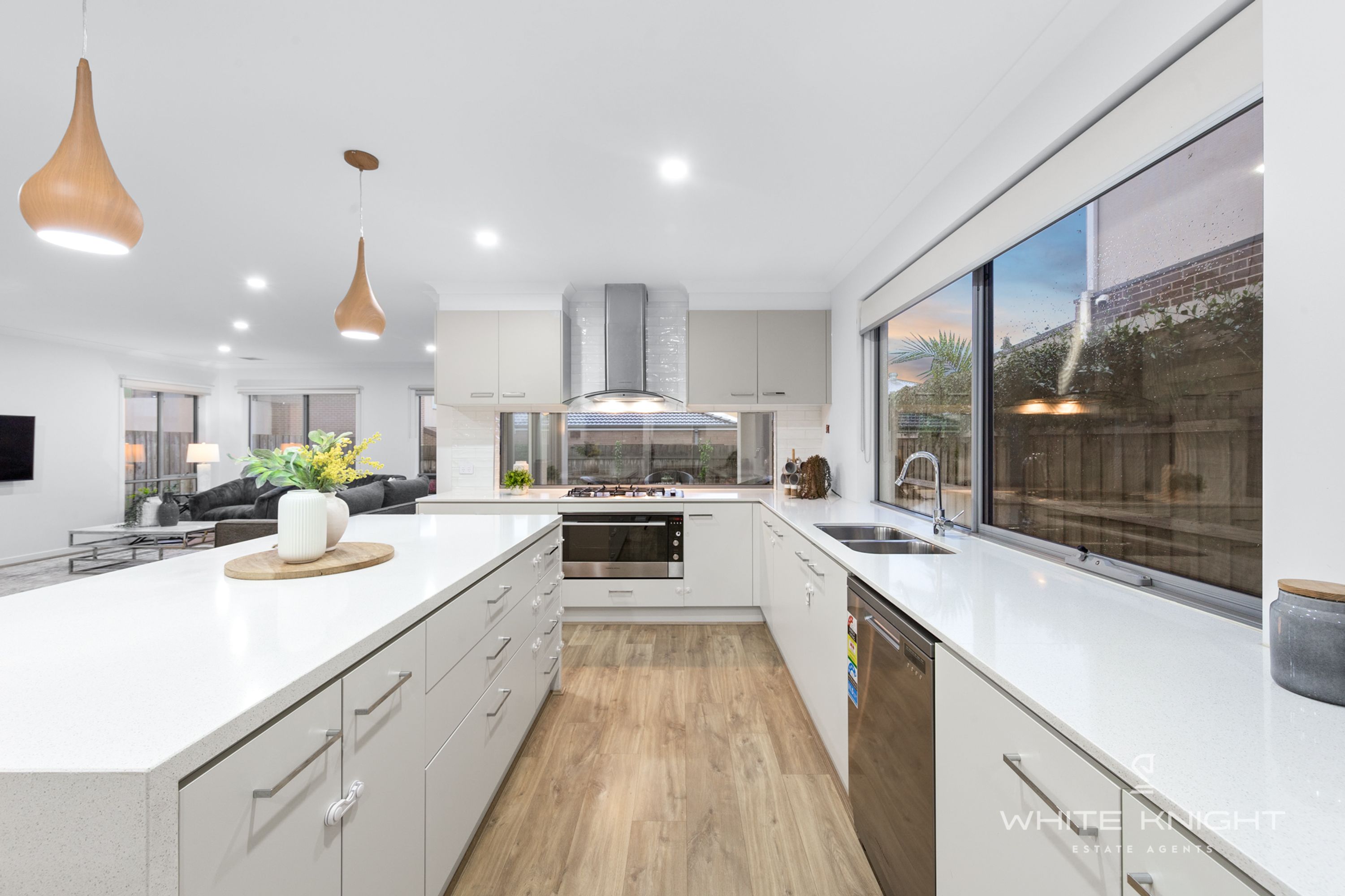 126 Fields Street, Aintree VIC 3336, Aintree - Thumbnail 8