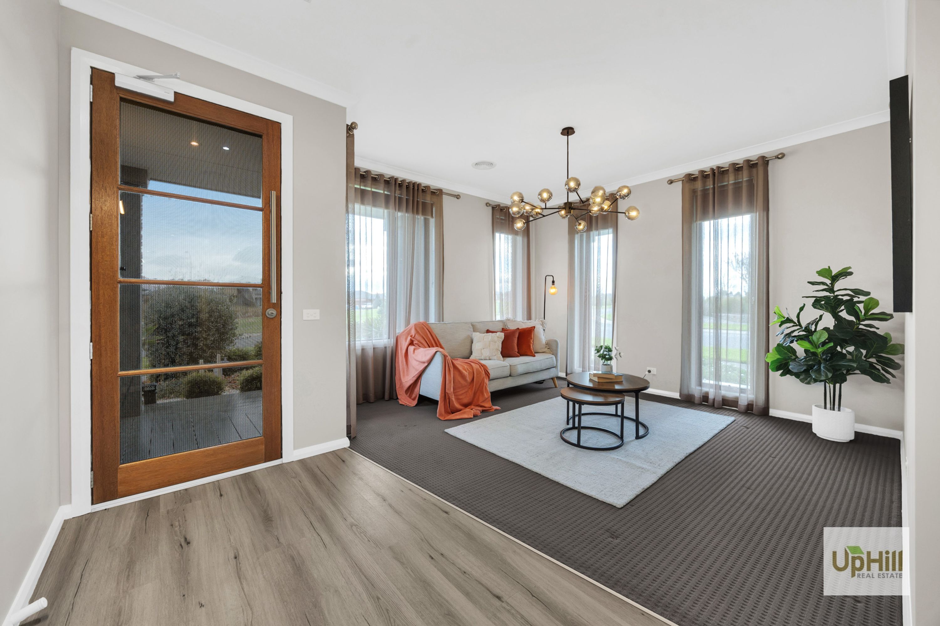16 Callow Ave, Clyde North - Thumbnail 2