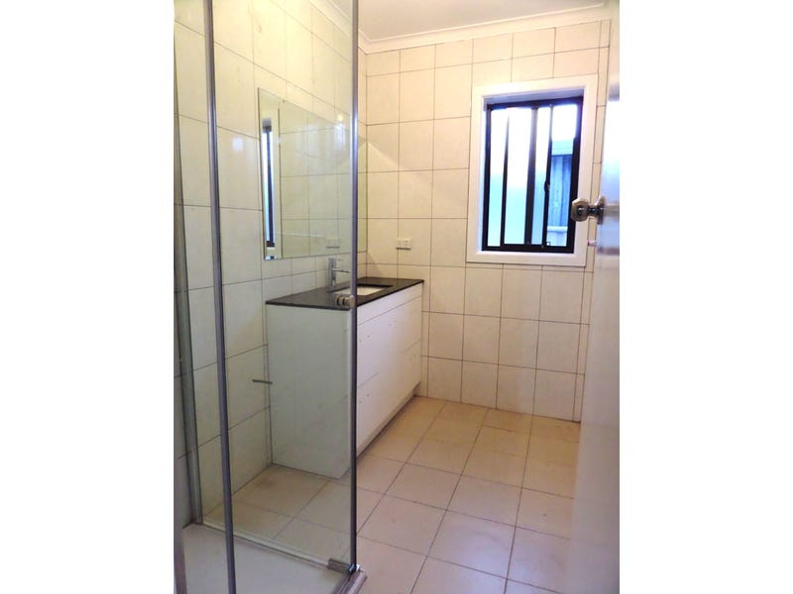 64 St James Avenue, Springvale - Thumbnail 3