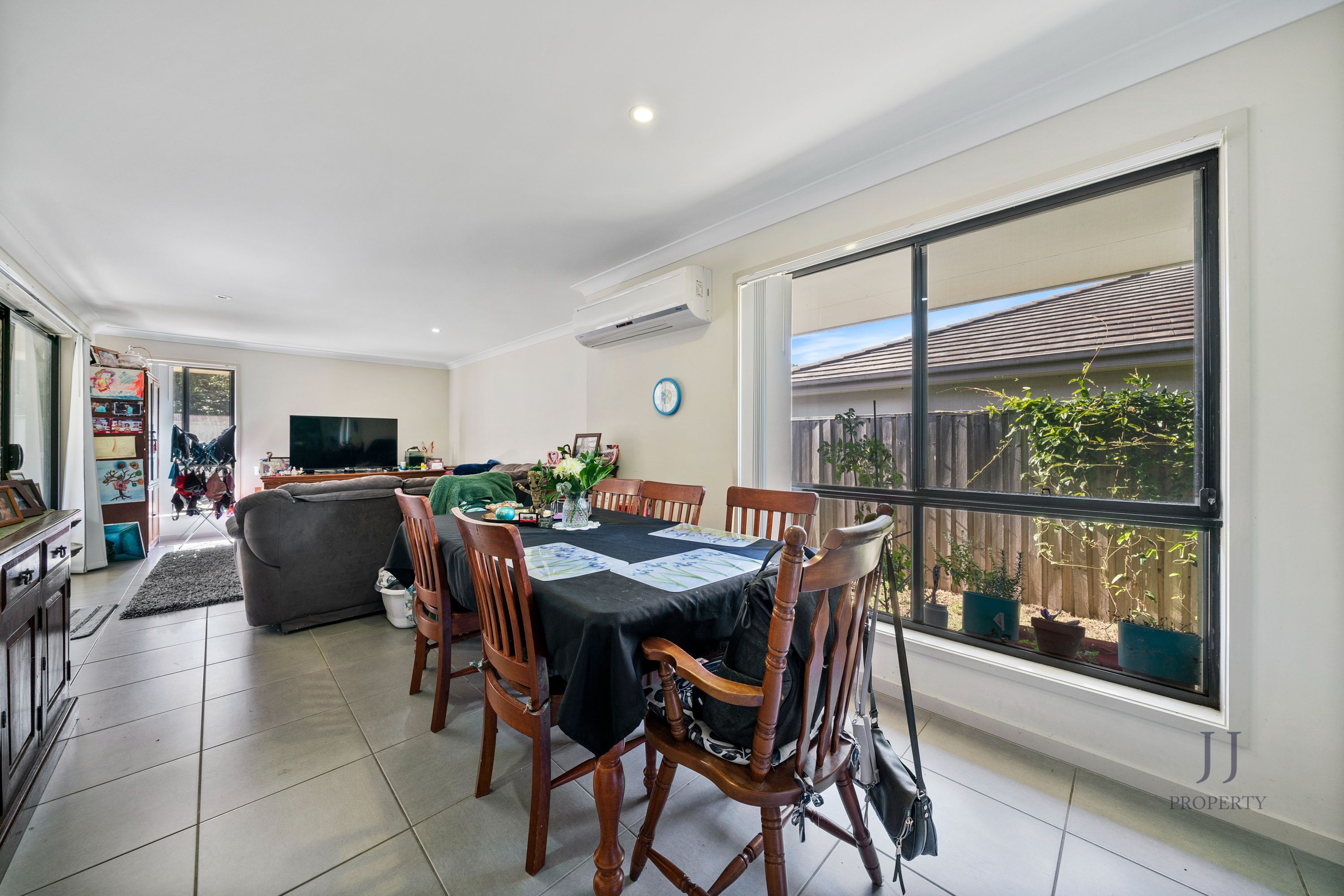 13 Paradise Place, Upper Kedron - Thumbnail 3