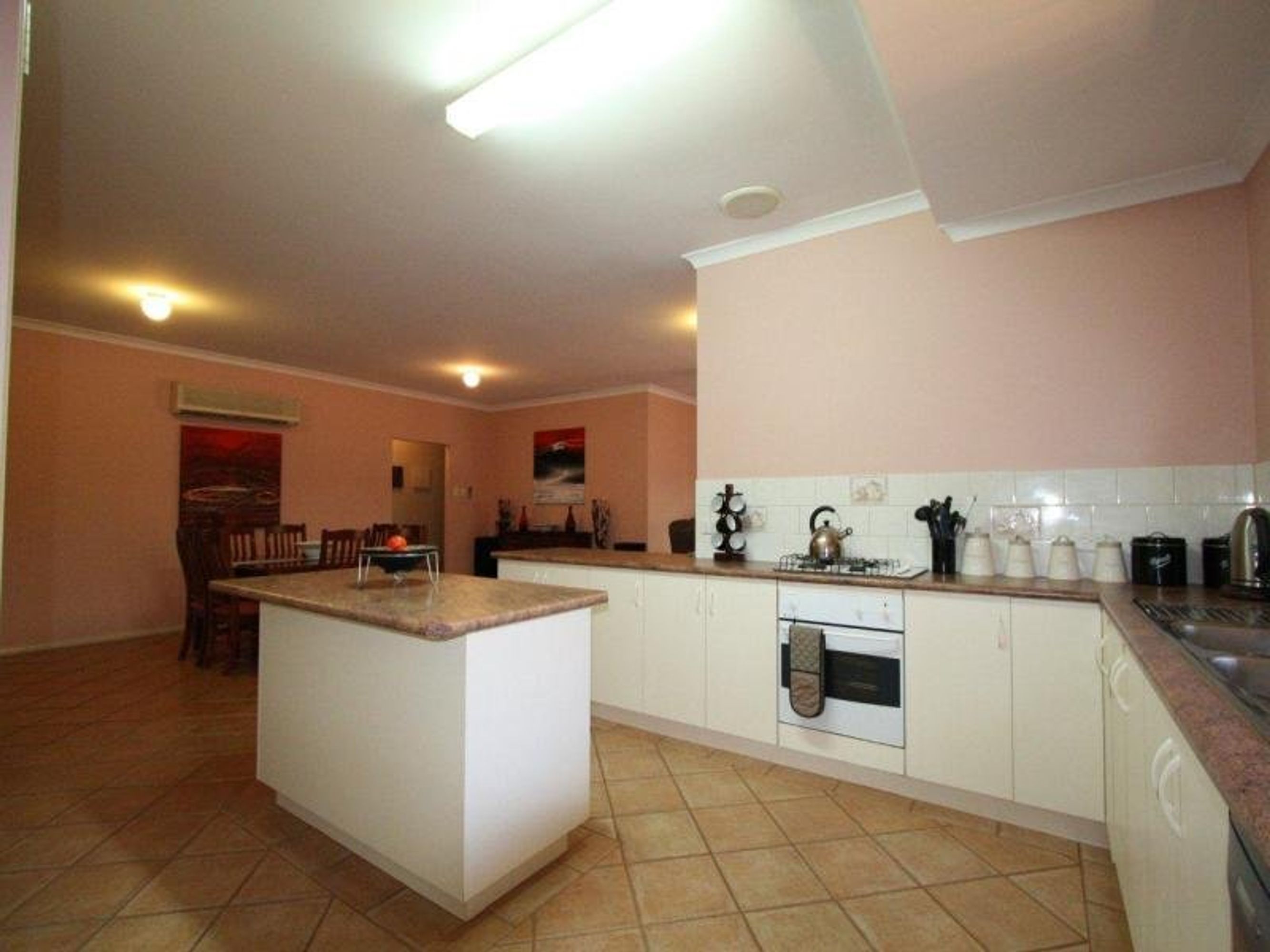 13 Cockatoo Court, South Hedland, WA 6722, South Hedland - Thumbnail 8