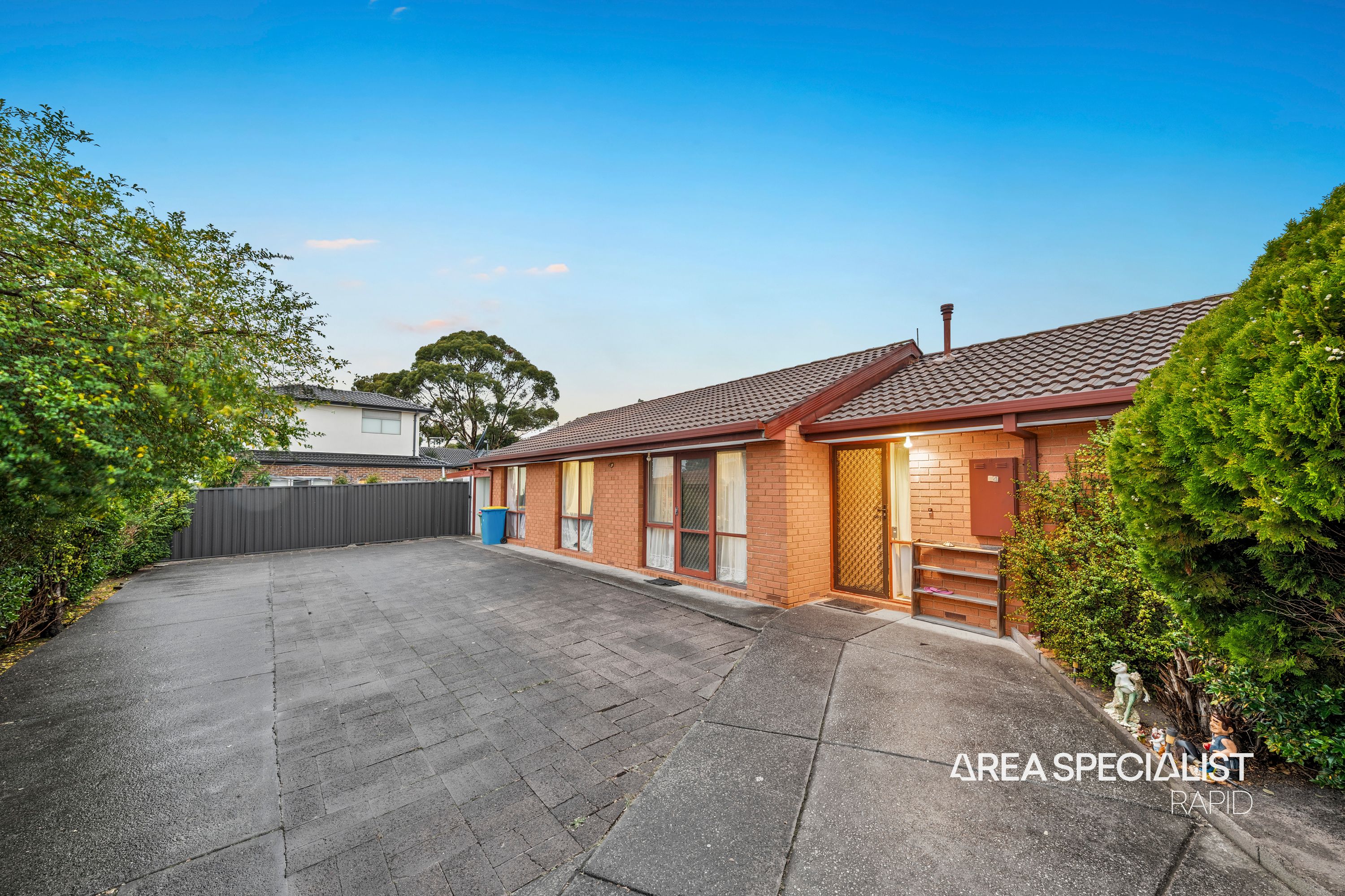 14 Kensington Court, Hampton Park, Hampton Park - Image 1