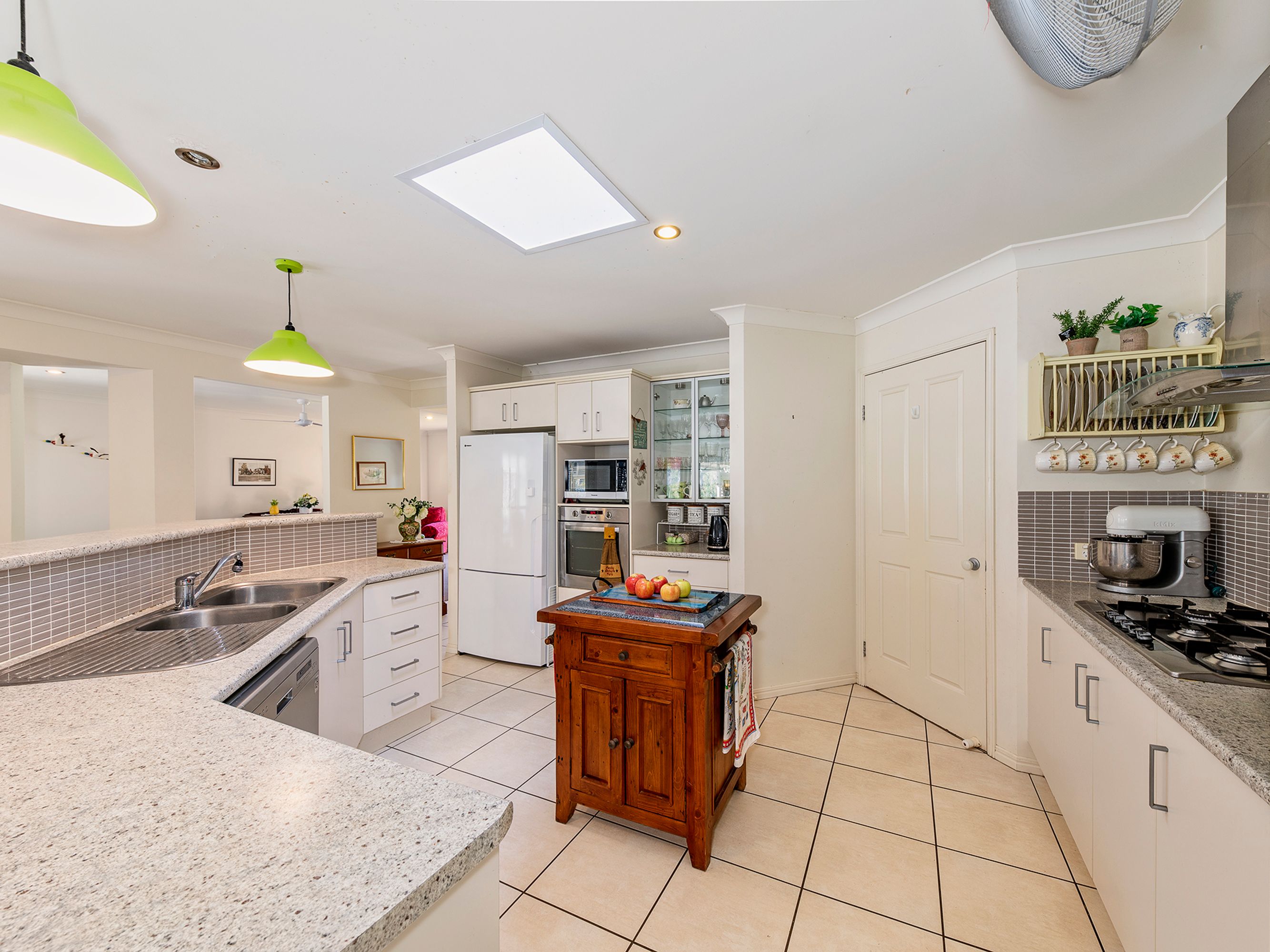 36 Mahogany Drive, Gulmarrad - Thumbnail 4