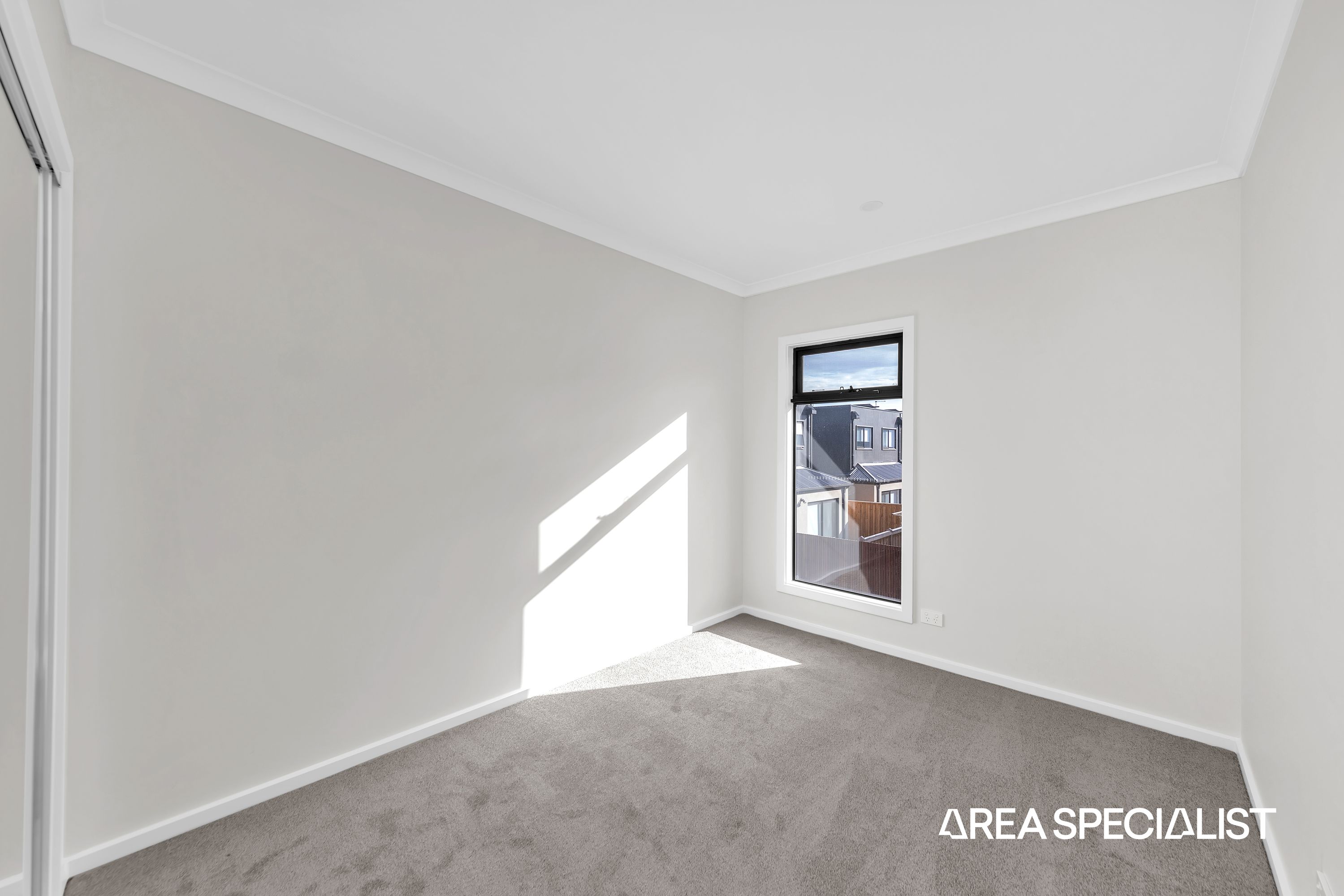 19 Oakview Walk, Clyde, Clyde - Thumbnail 7