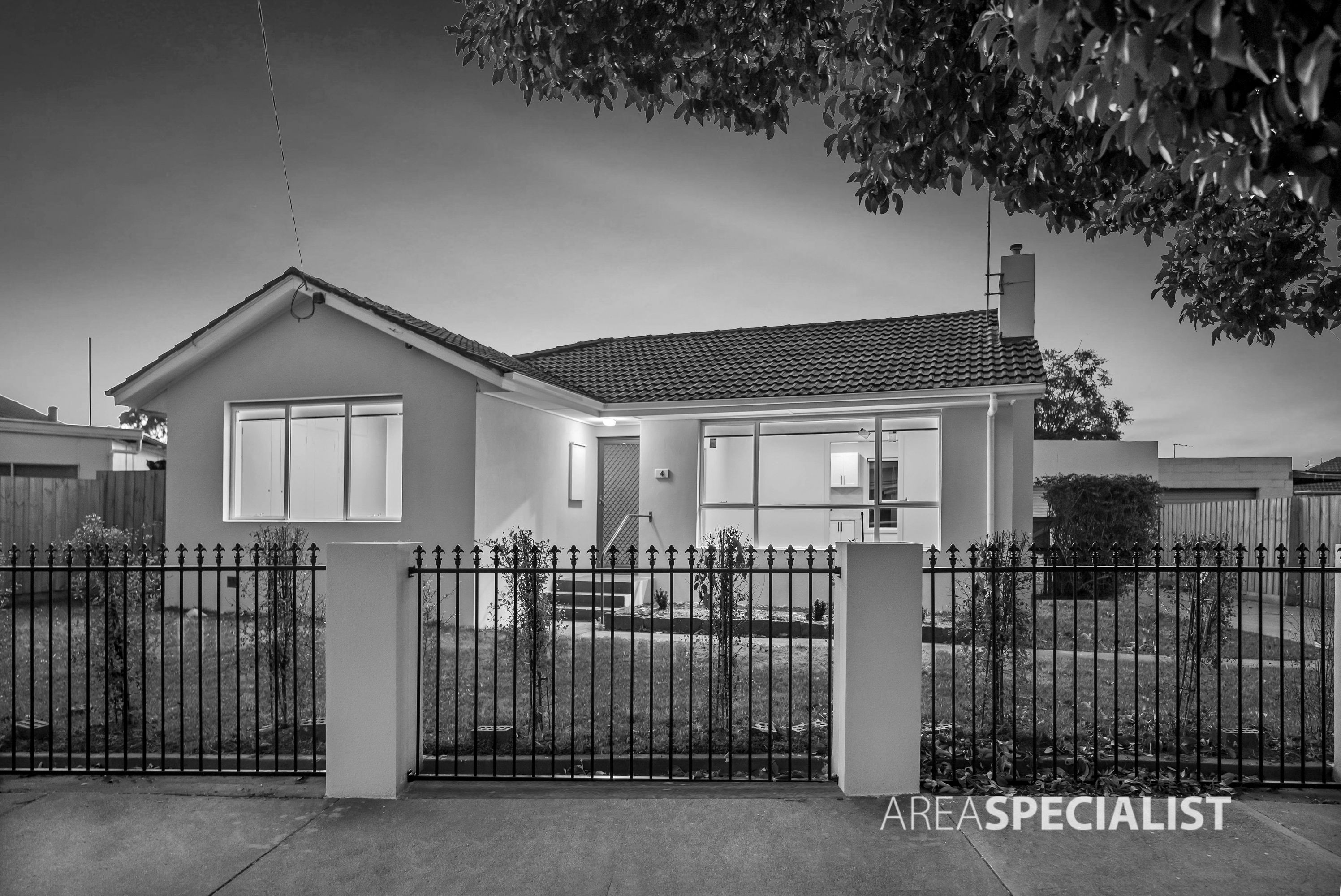 4 Willow Street, Werribee