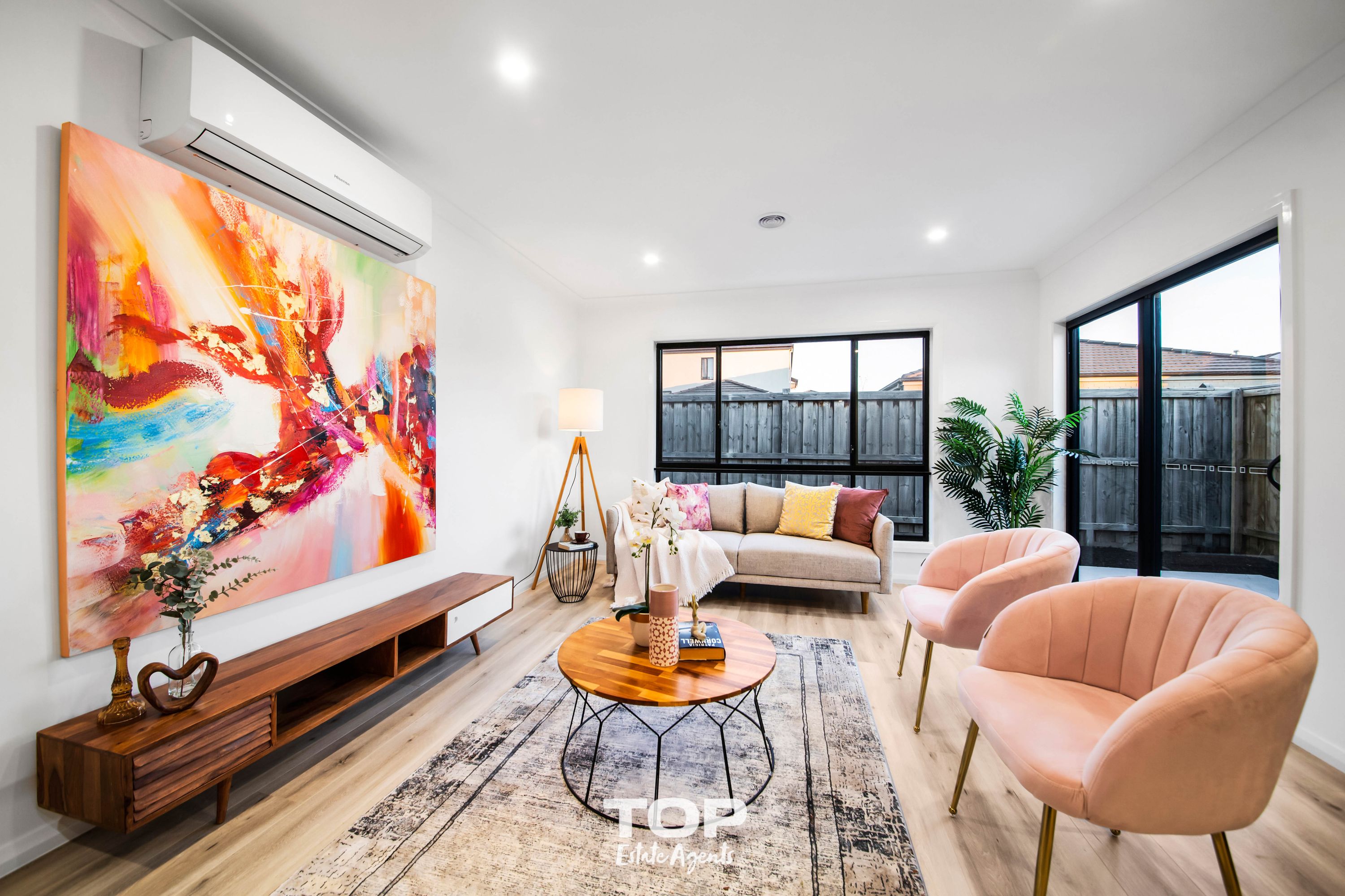 15 Tartan Drive, Clyde North - Thumbnail 7