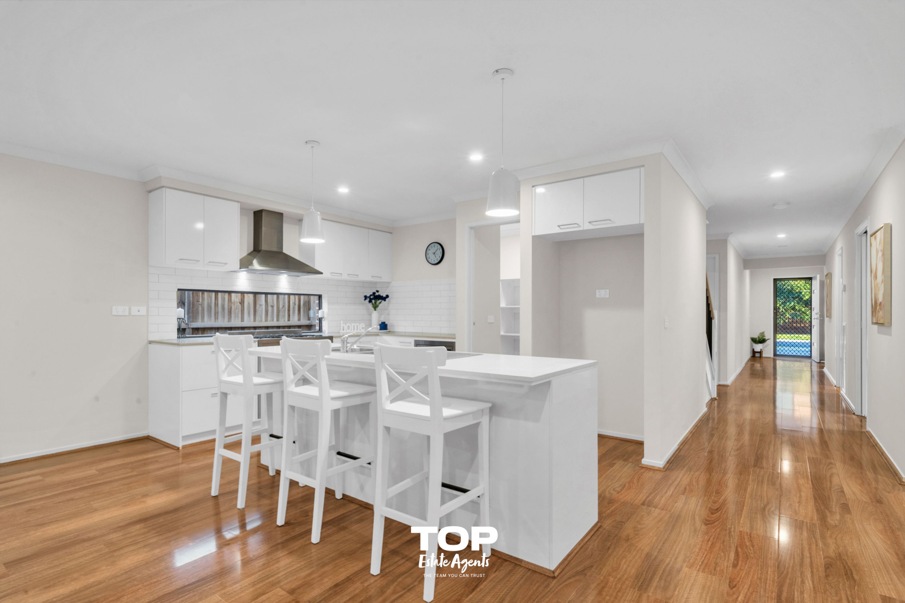 52 Pamplona Way, Clyde North - Thumbnail 6