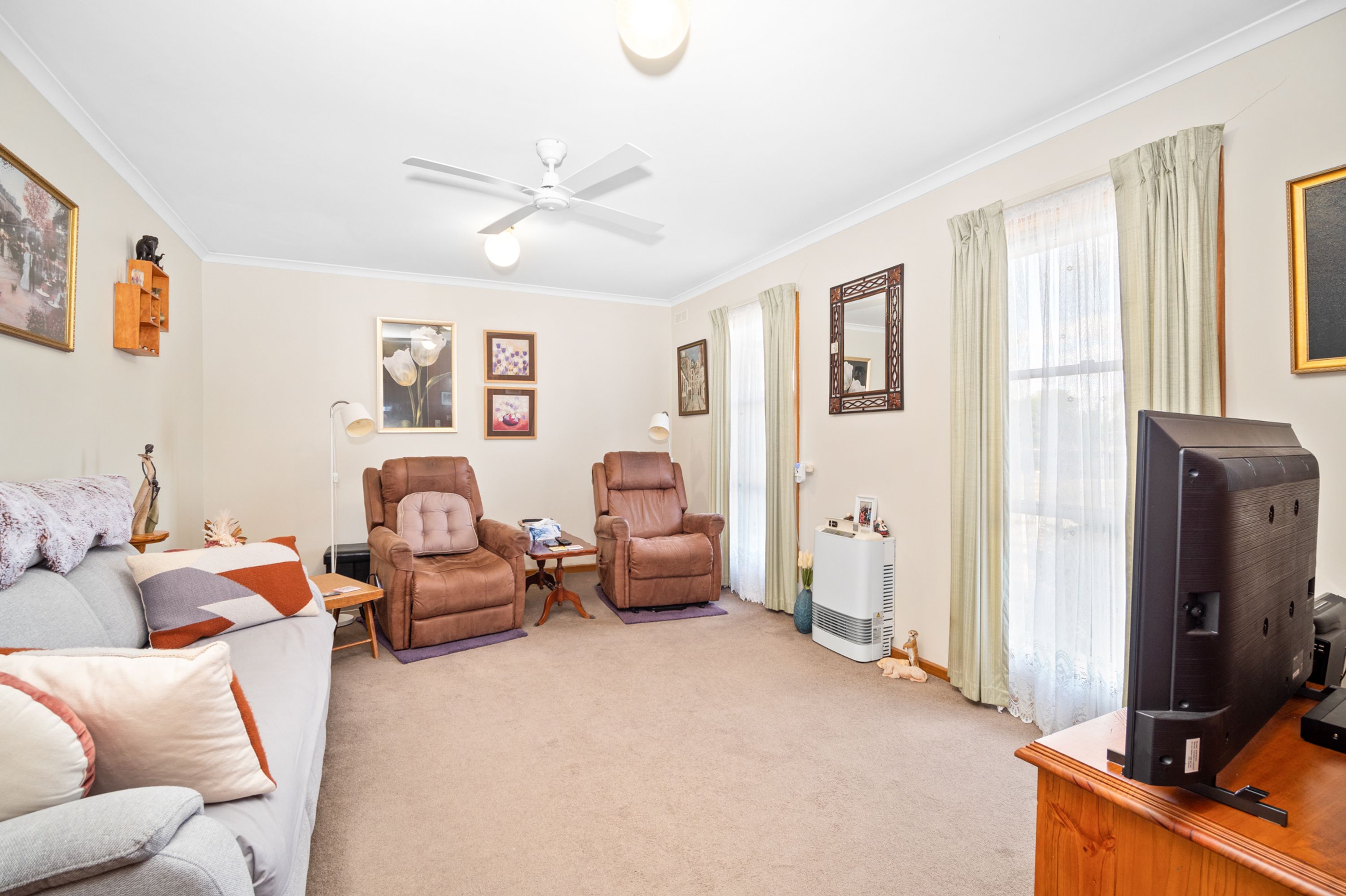 8 Mcmillan Court, Horsham VIC 3400, Horsham - Thumbnail 2