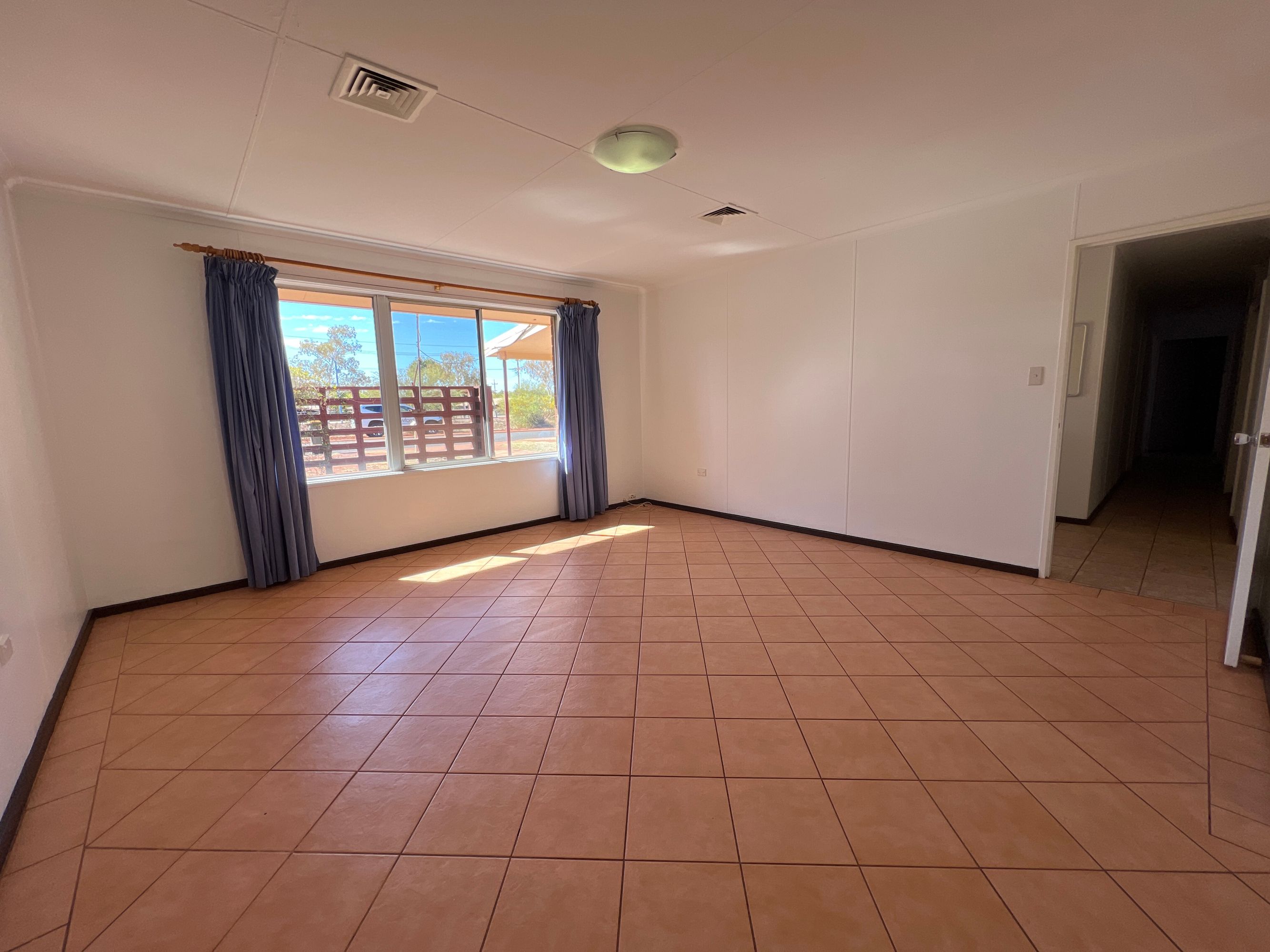 30 Marloo Street, Newman, Newman - Thumbnail 4