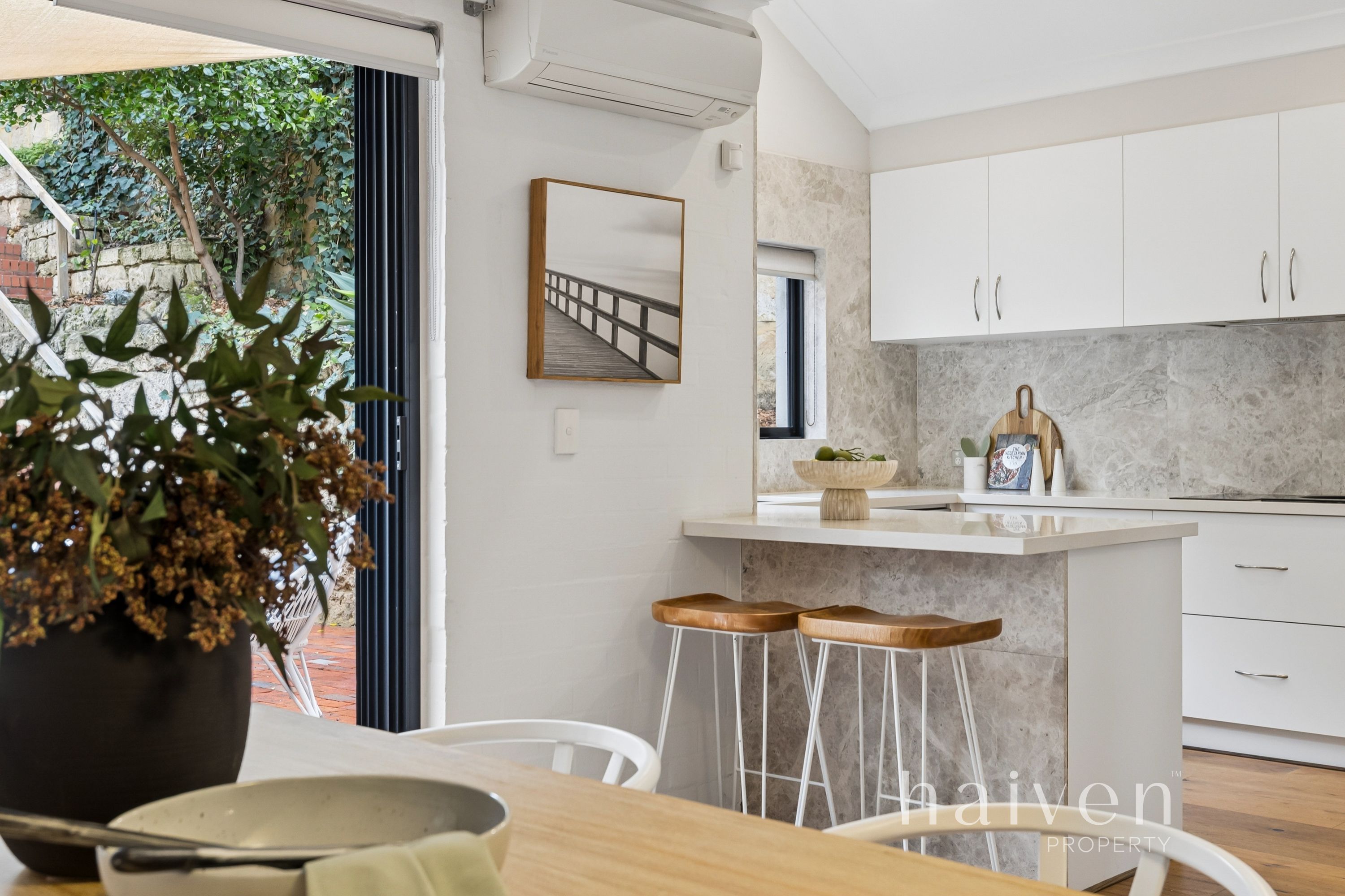 18b Warnham Road, Cottesloe - Thumbnail 8