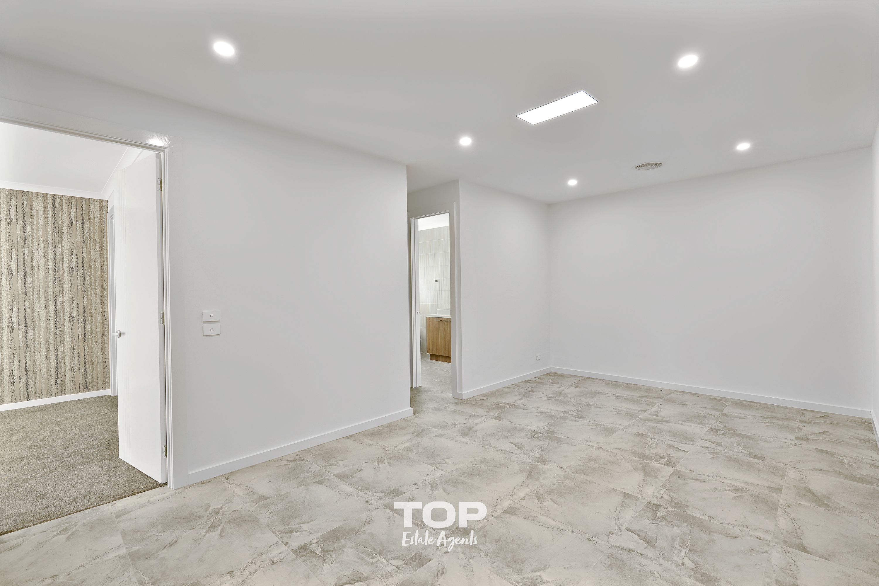 12-14 Olive Road, Devon Meadows - Thumbnail 8