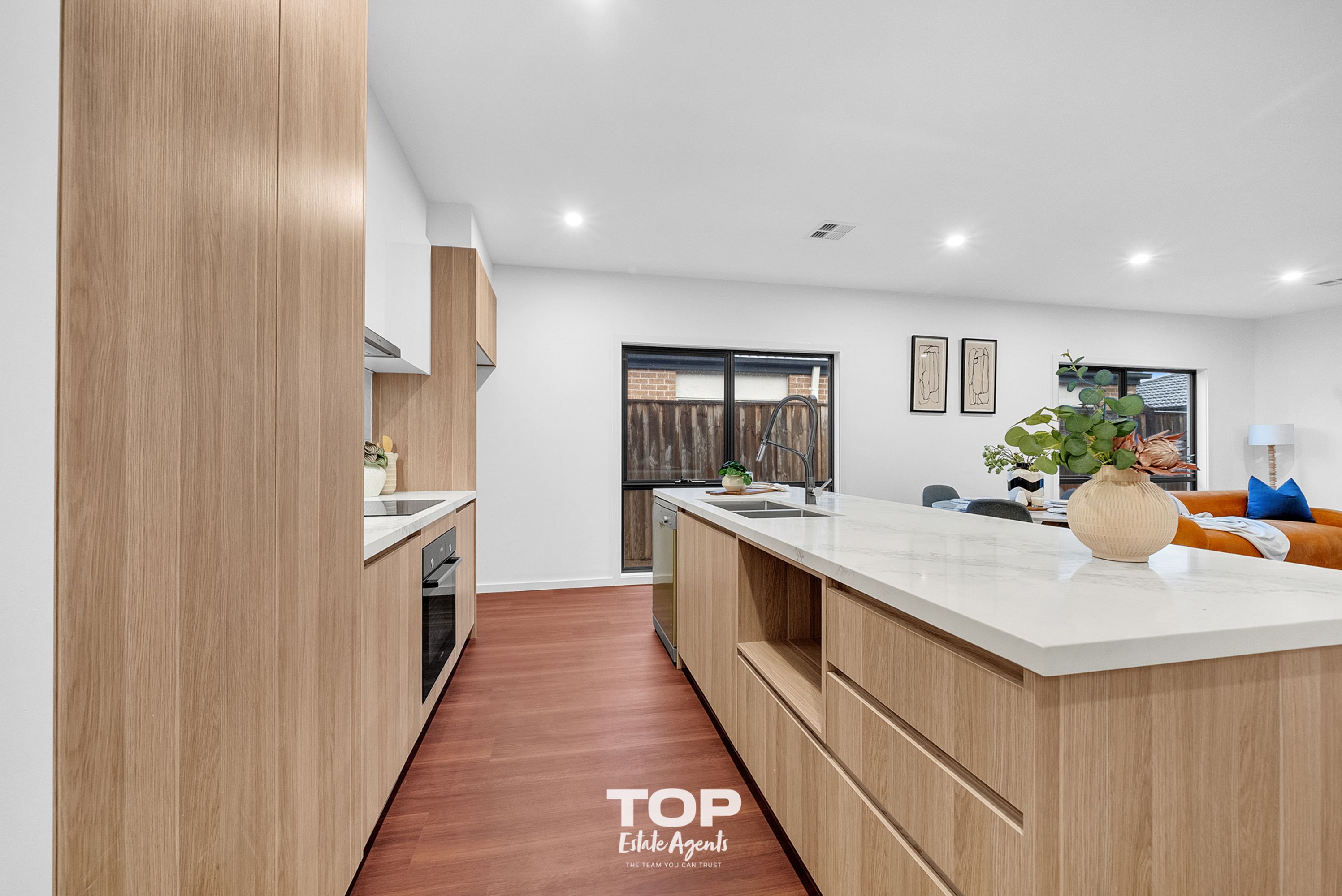 17 Shoveler Street, Clyde North - Thumbnail 7