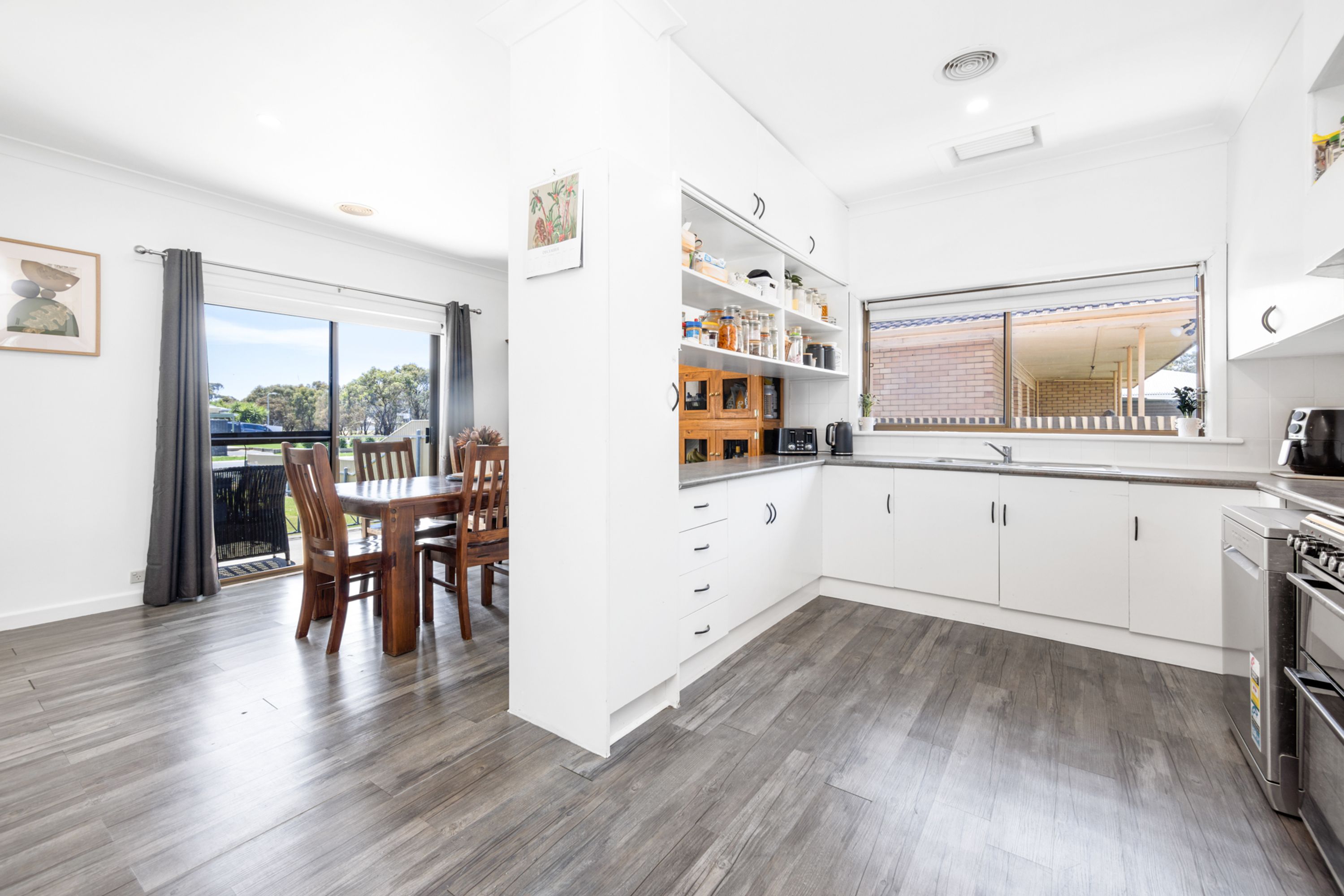 74 Williams Road, Horsham VIC 3400, Horsham - Thumbnail 3