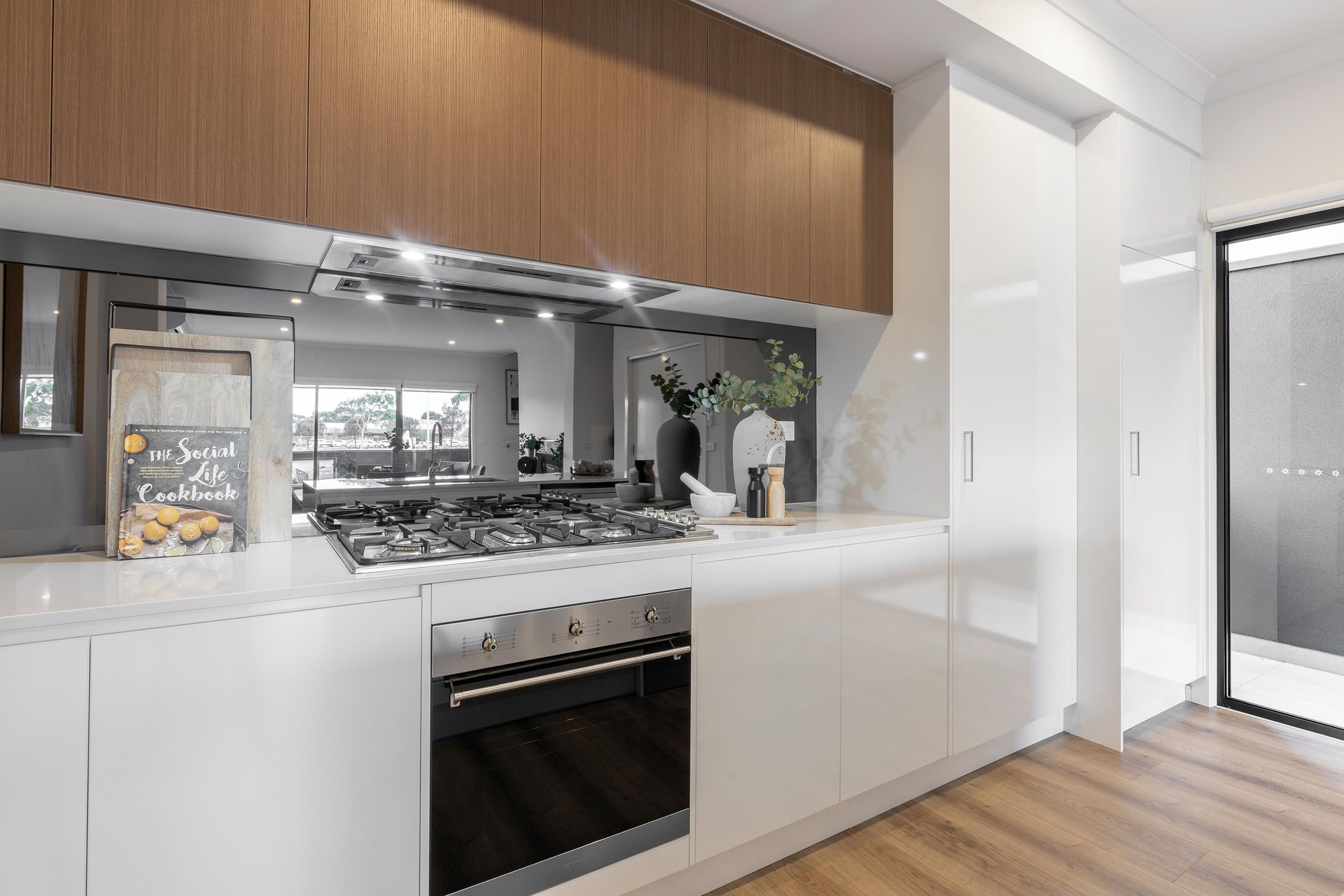 20 Kavanagh Crescent, Keilor Downs - Thumbnail 2
