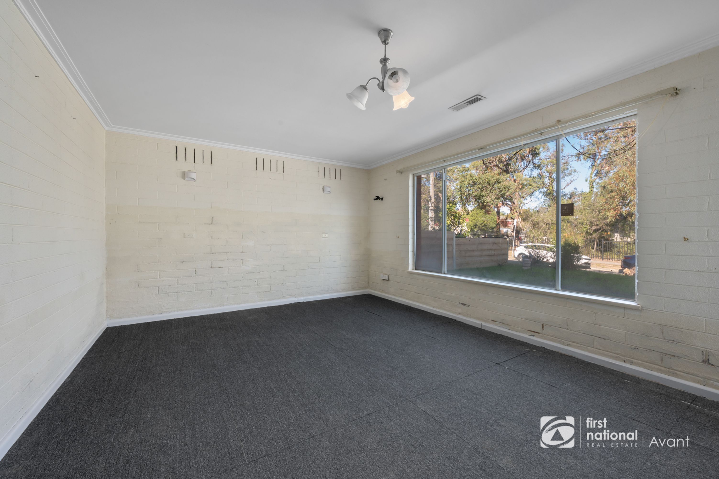 21 Gordon Road, Mount Waverley - Thumbnail 8