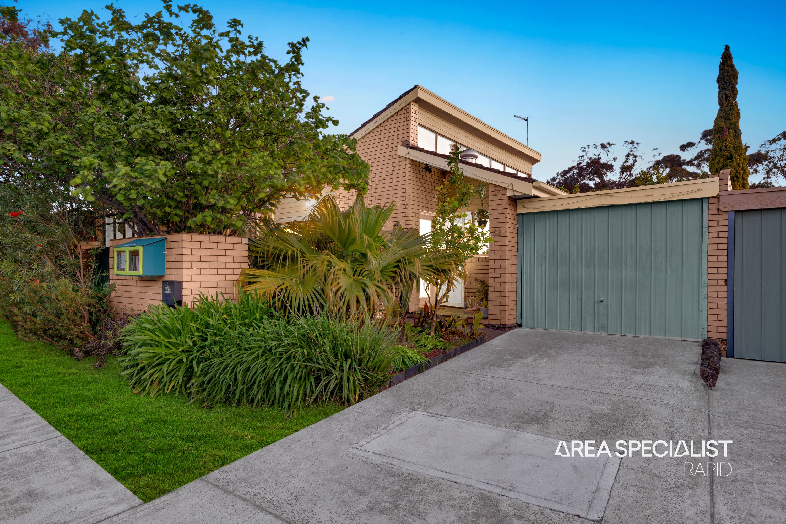 23/22 Somerville Road, Hampton Park - Image 1