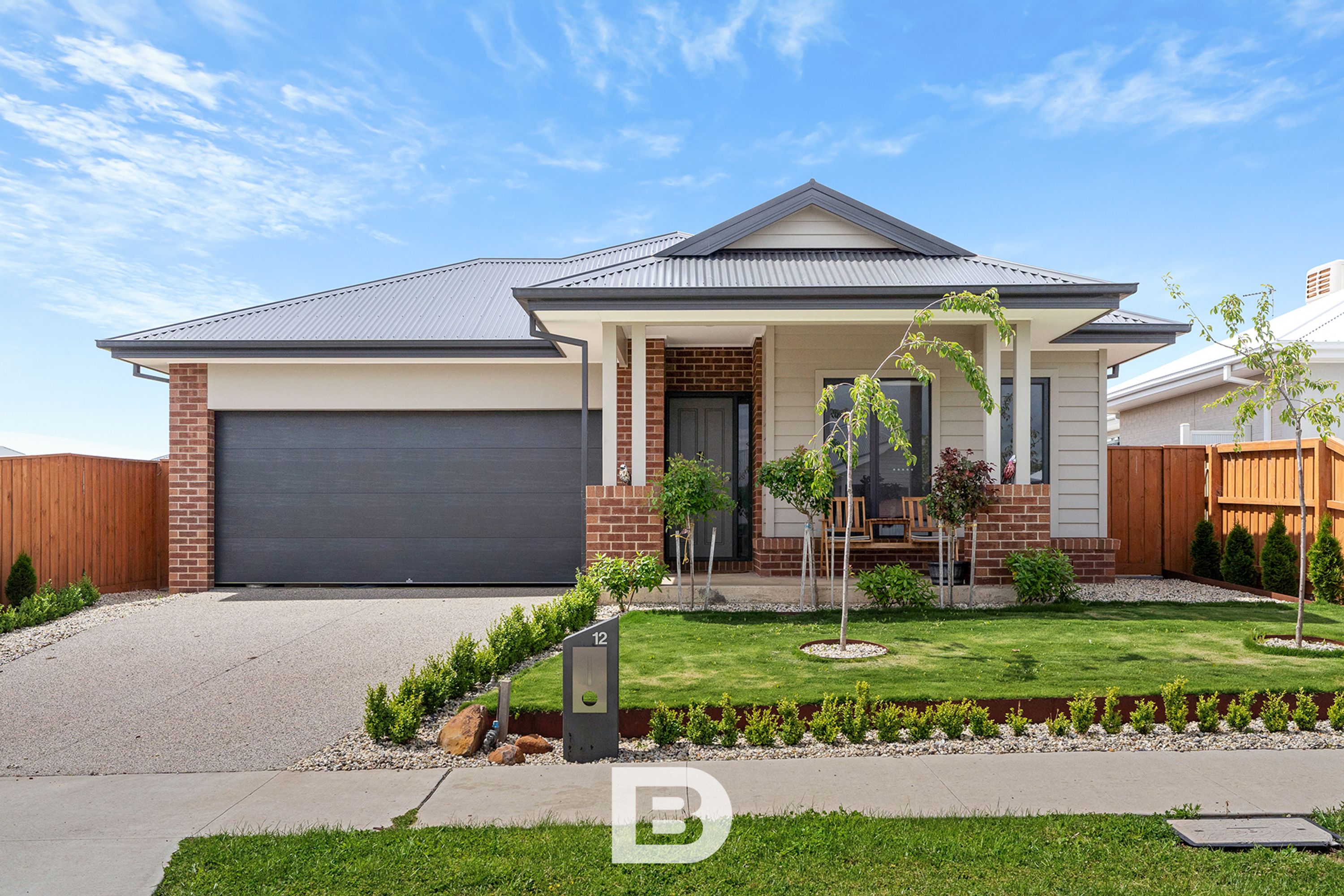 12 Tinsmith Drive, Kyneton - Image 1